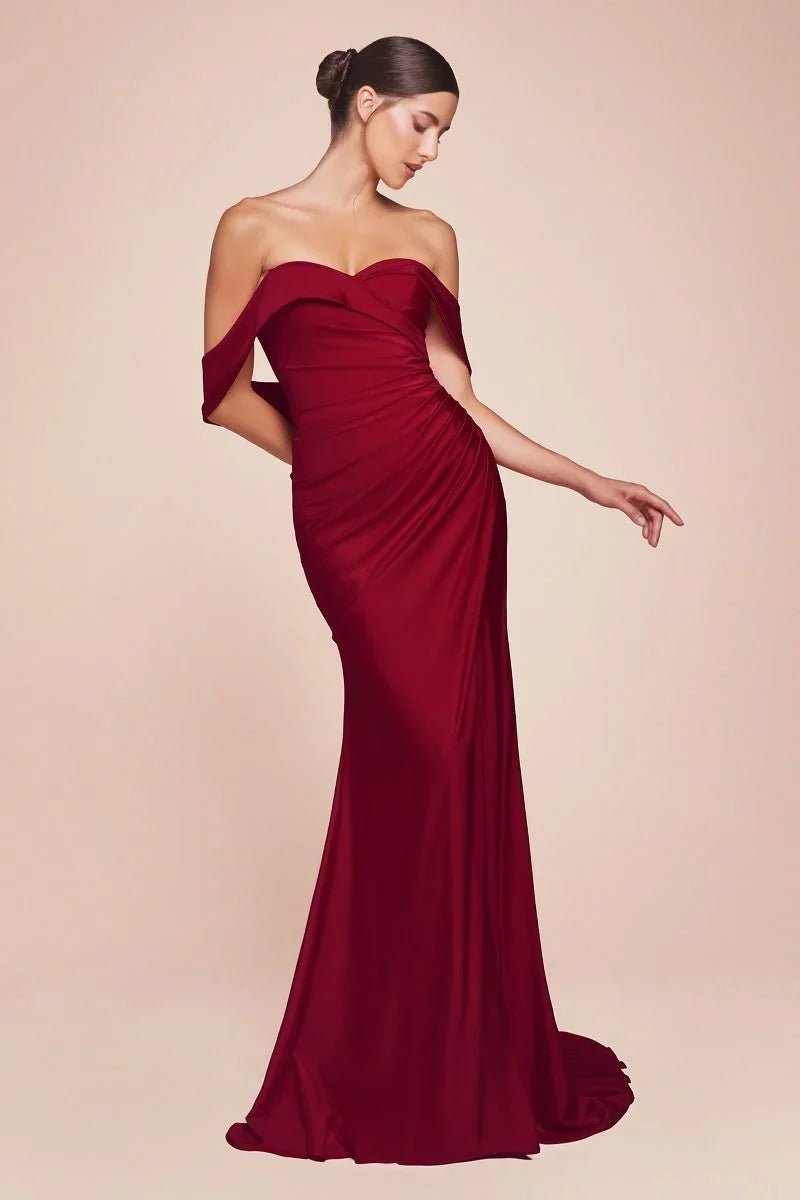 Year 10 Formal Dresses Australia | Prom & School Formal Gowns | One Honey Year 10 Formal Dresses Australia | Prom & School Formal Gowns | One Honey