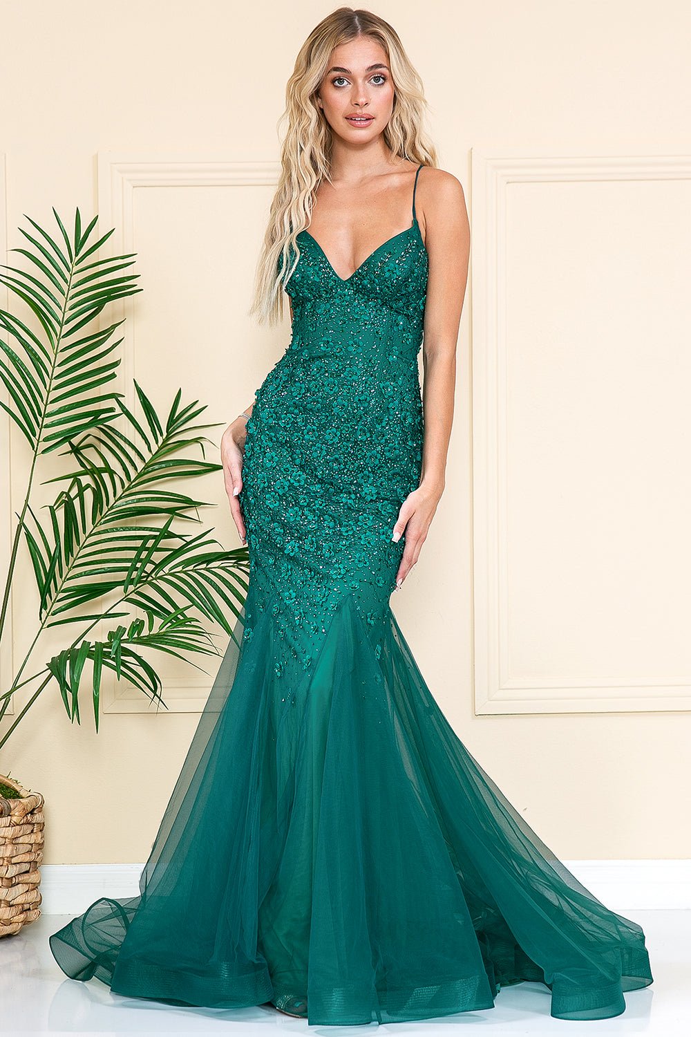 SIDONIE Flower Beaded Applique Trumpet Mermaid Prom & Formal Dress in Australia | One Honey Boutique