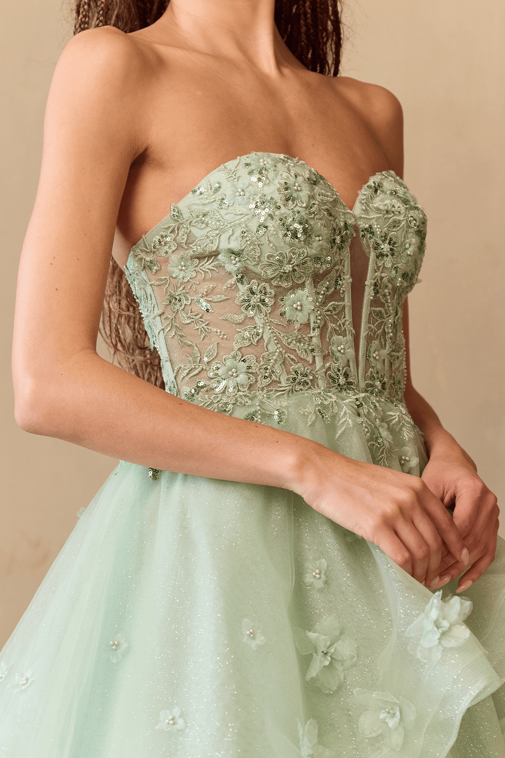 NGIAO Strapless Beaded Applique Tulle Layered Prom & Formal Dress in Australia | One Honey Boutique