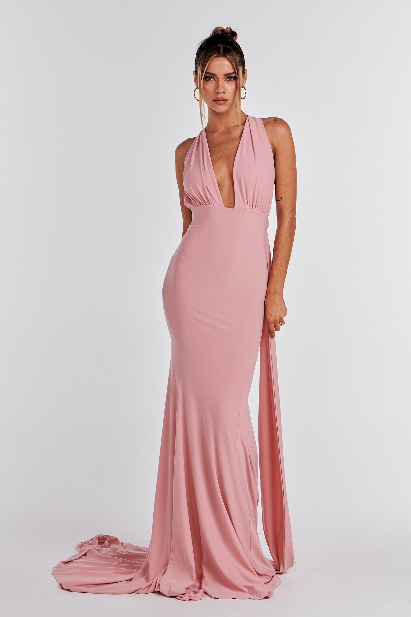 MÉLANI The Label ELIANA Blush Multi Tie Backless Bridesmaid Formal Gown