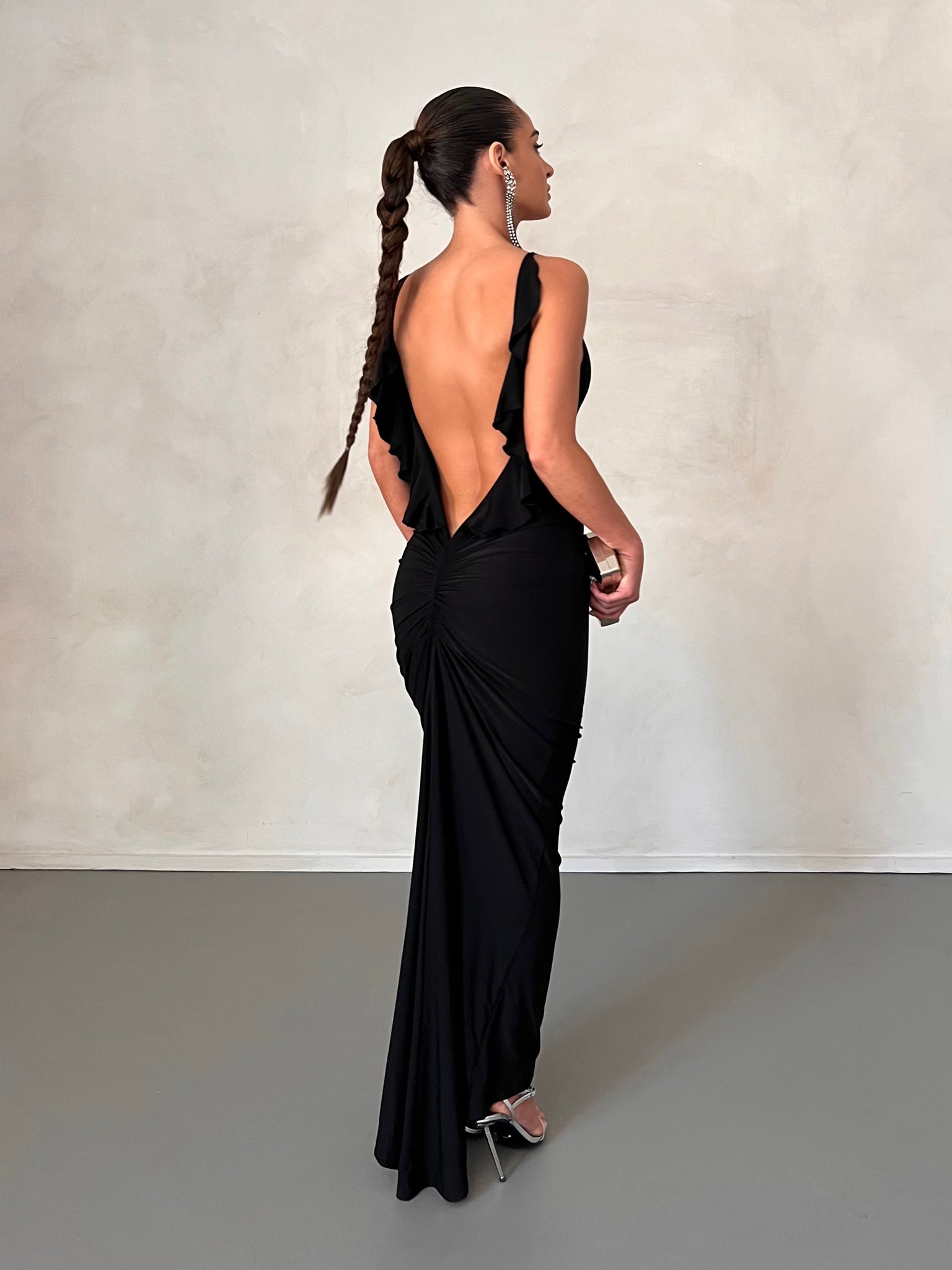 MÉLANI The Label BELLA Low Back Midi Dress