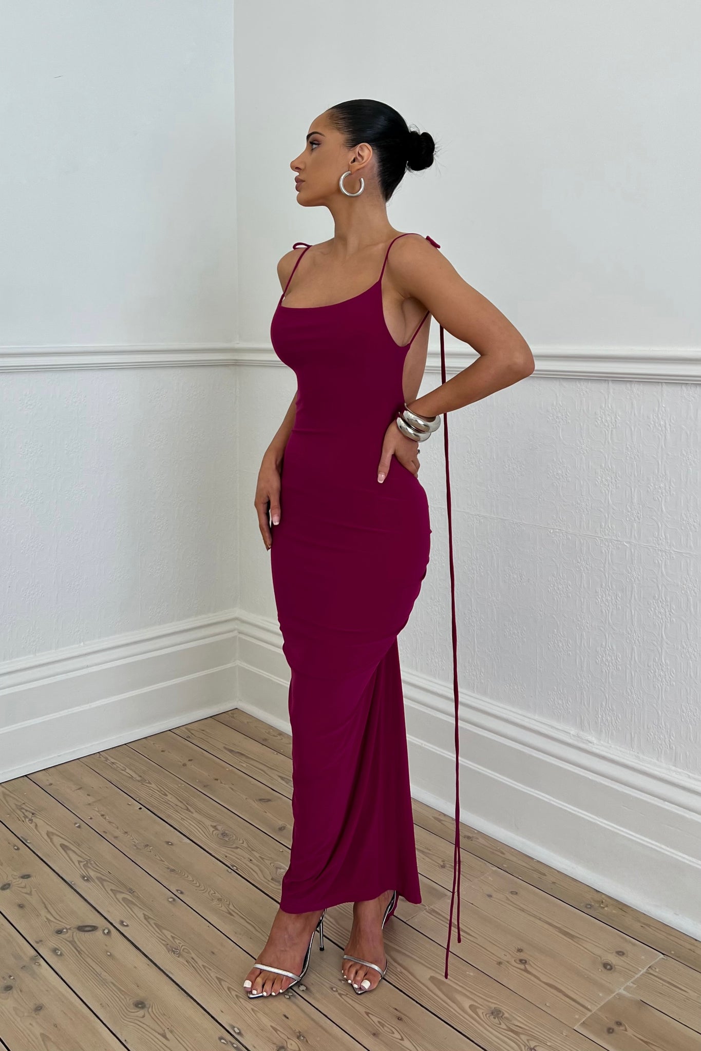 MÉLANI The Label AZARI Midi Dress