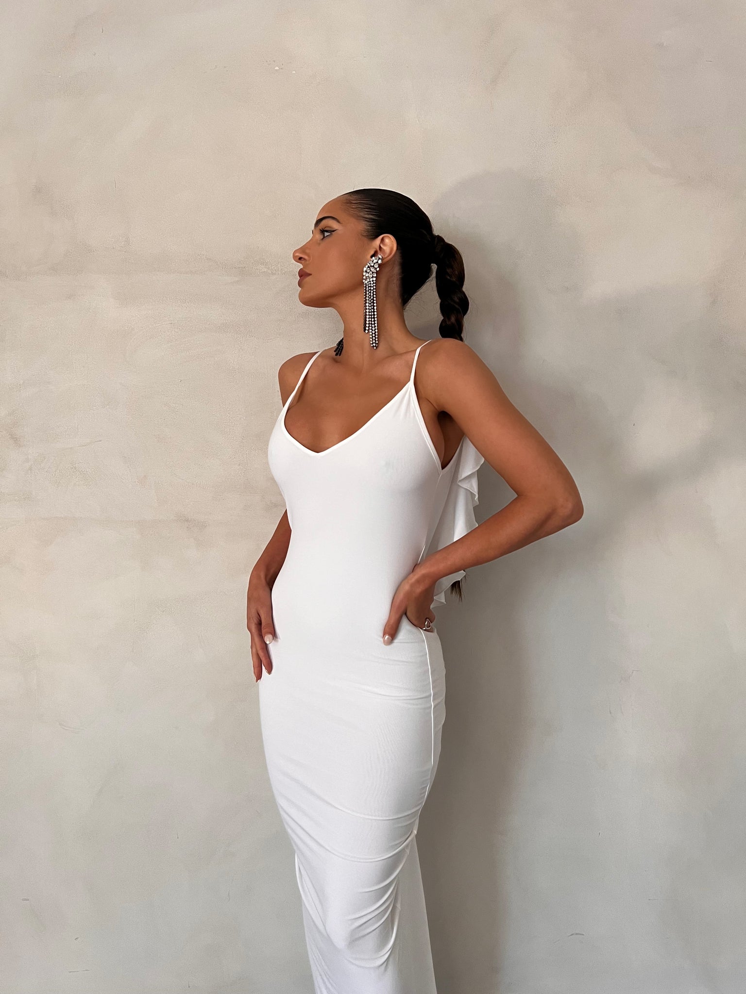 MÉLANI The Label BELLA White Low Back Midi Dress