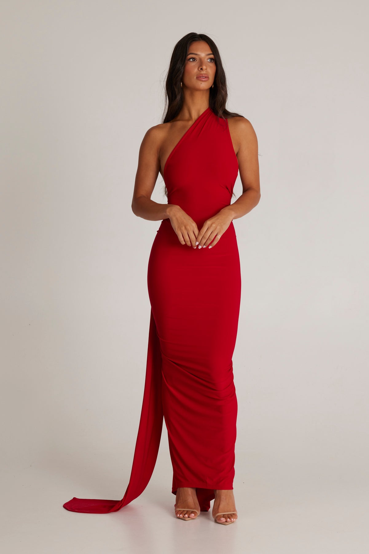 MÉLANI The Label CONSTANTINA Red Asymmetric Halterneck Midi Dress