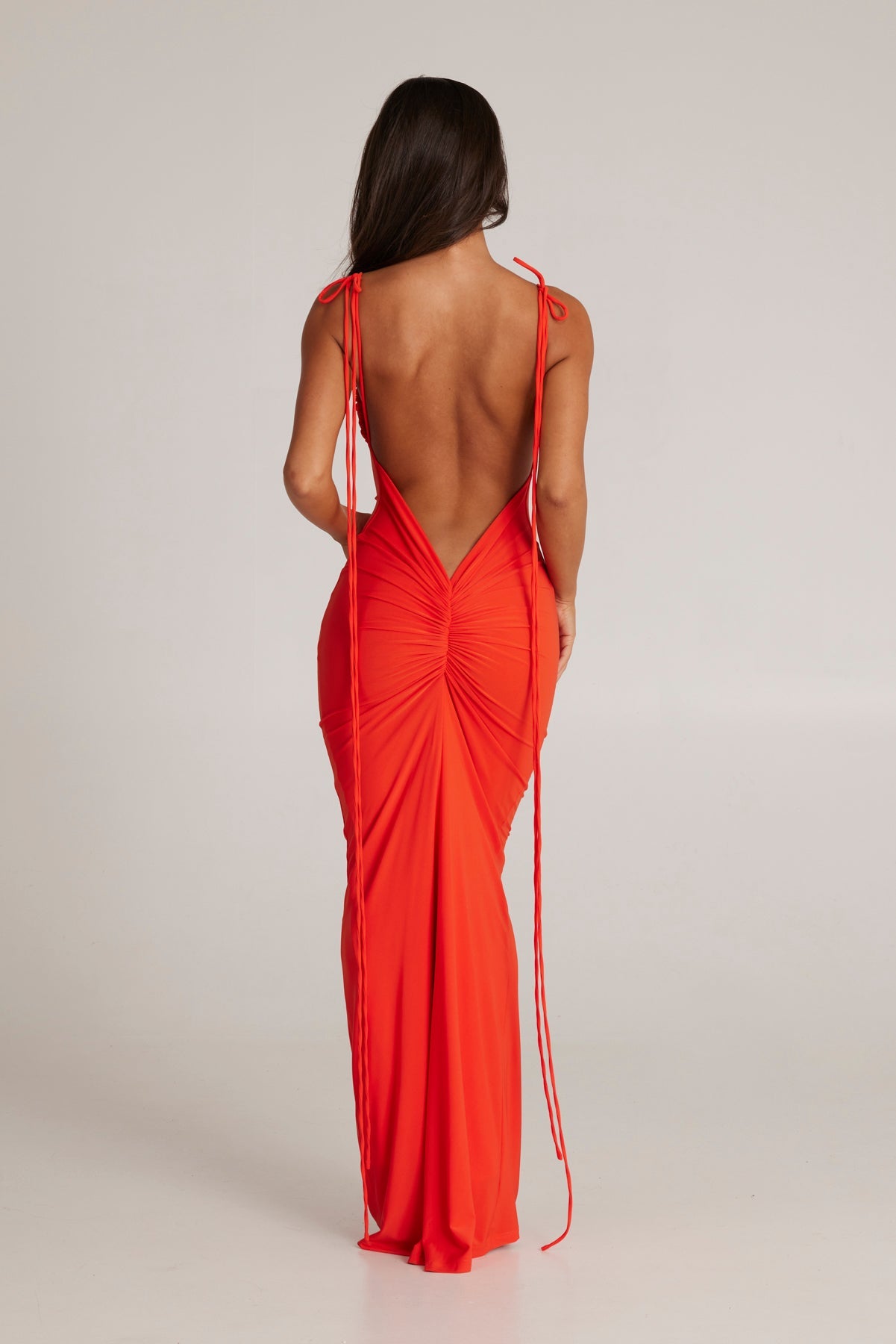 MÉLANI The Label JIANI Low Back Dress in Tangerine