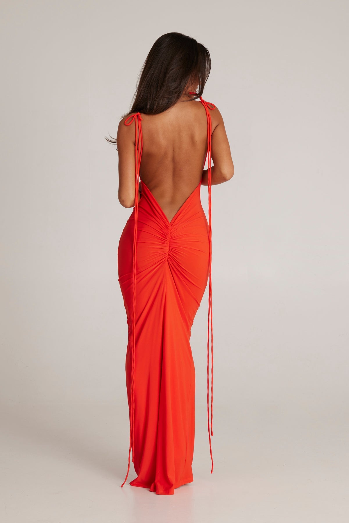 MÉLANI The Label JIANI Low Back Dress in Tangerine