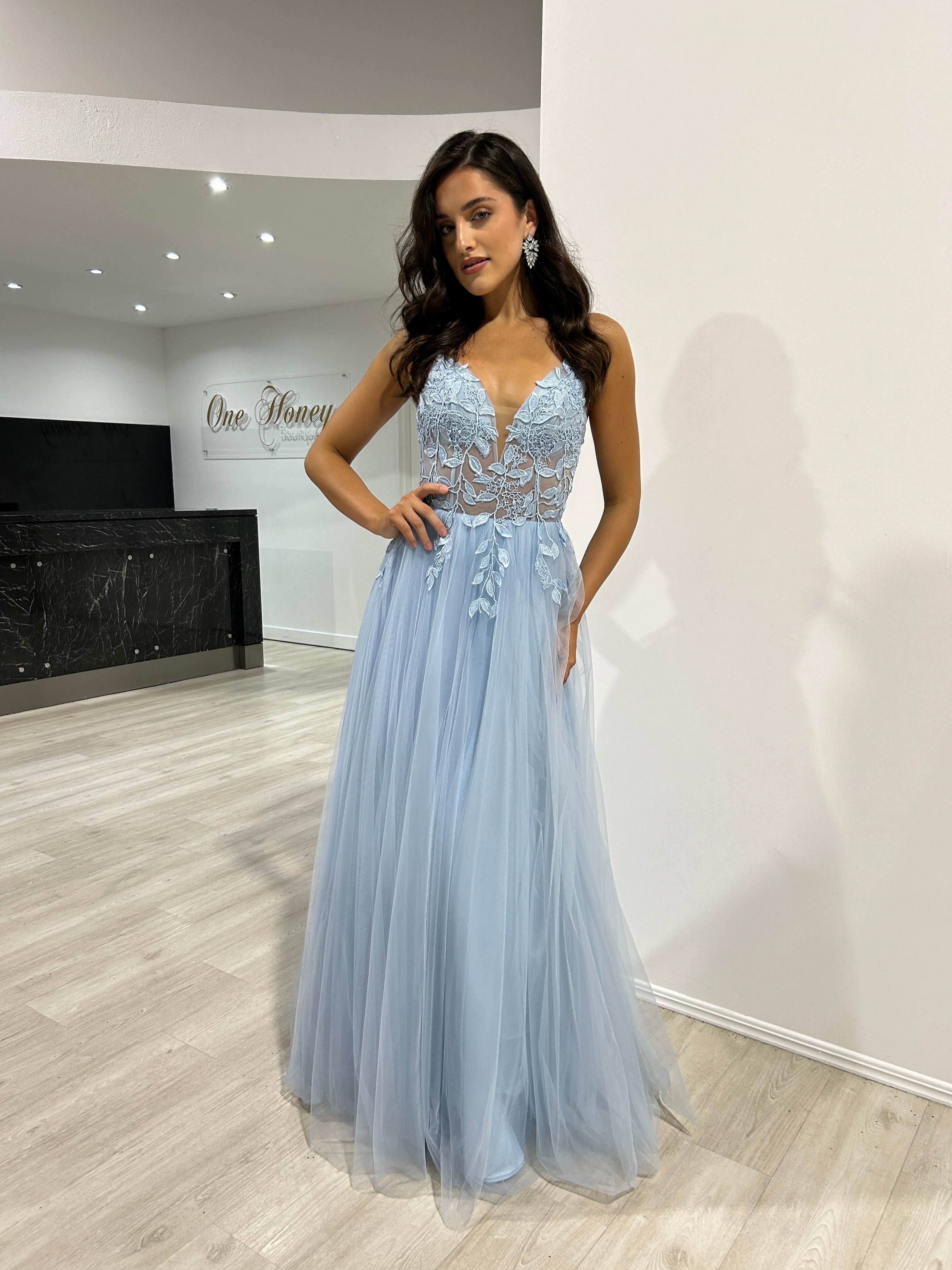 Model wearing Honey Couture JARRISSA Blue Tulle A Line Formal Dress, Australian Designer Prom Evening Gown, Affordable, Limited Edition
