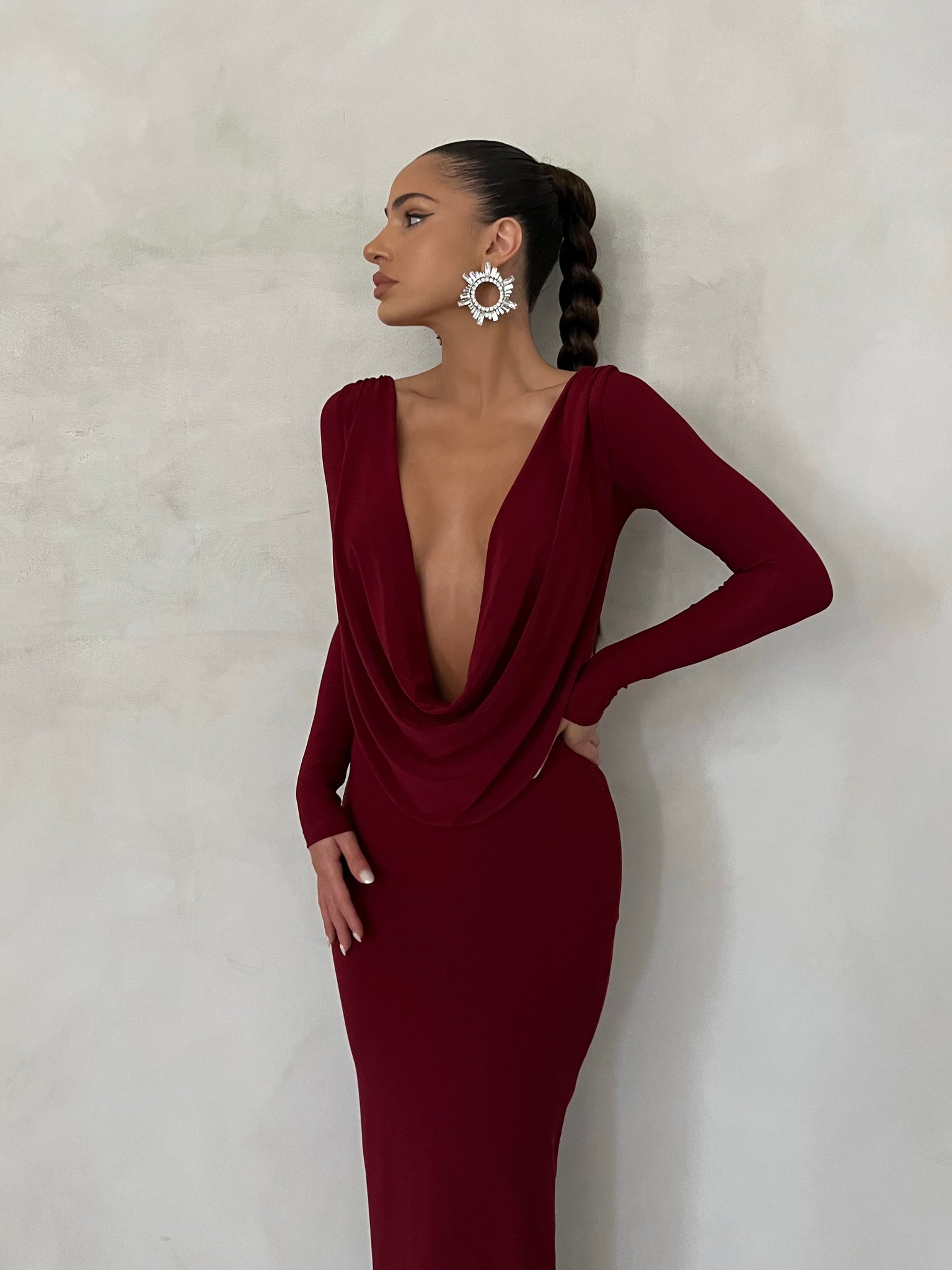 MÉLANI The Label AMARI Wine Reversible Long Sleeve Dress