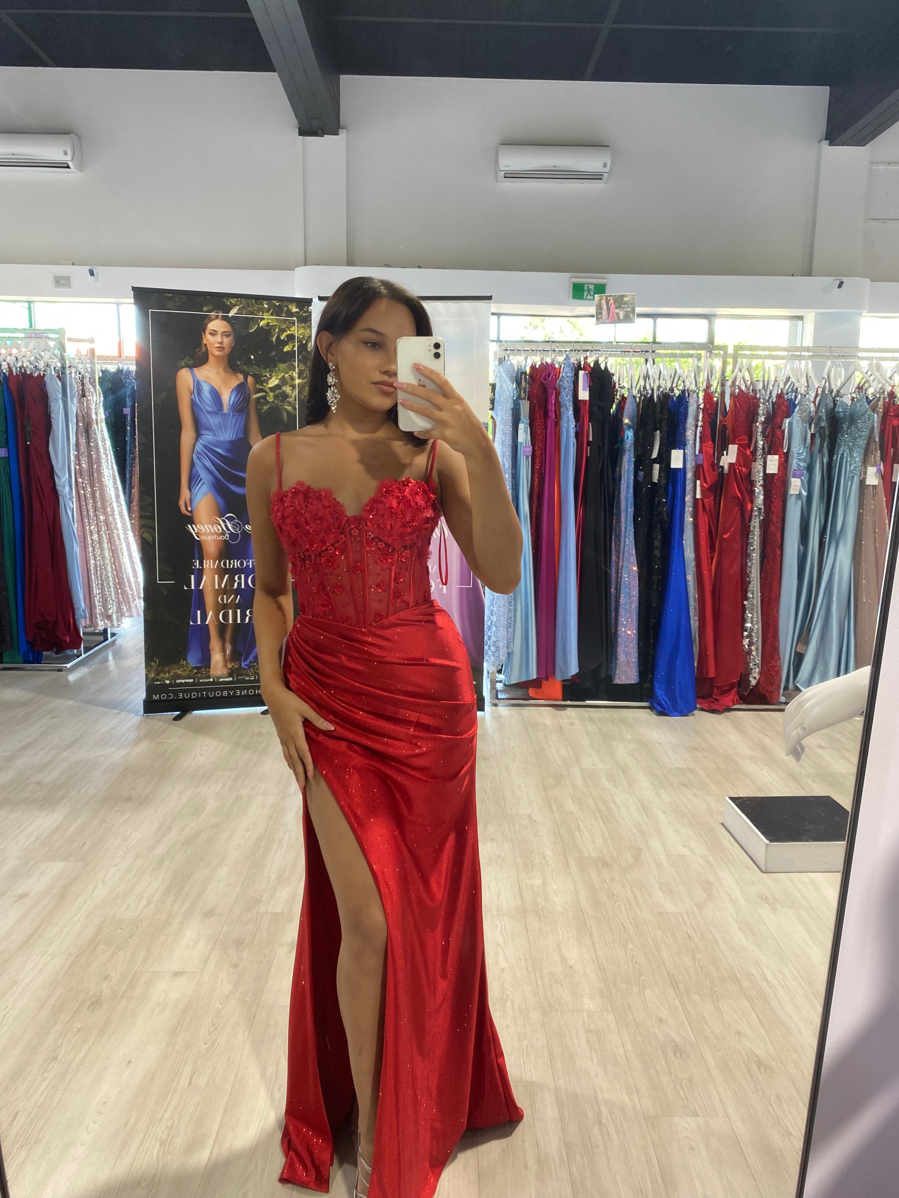 GENEVIEVE Red Flower Applique Corset Waist Formal Dress