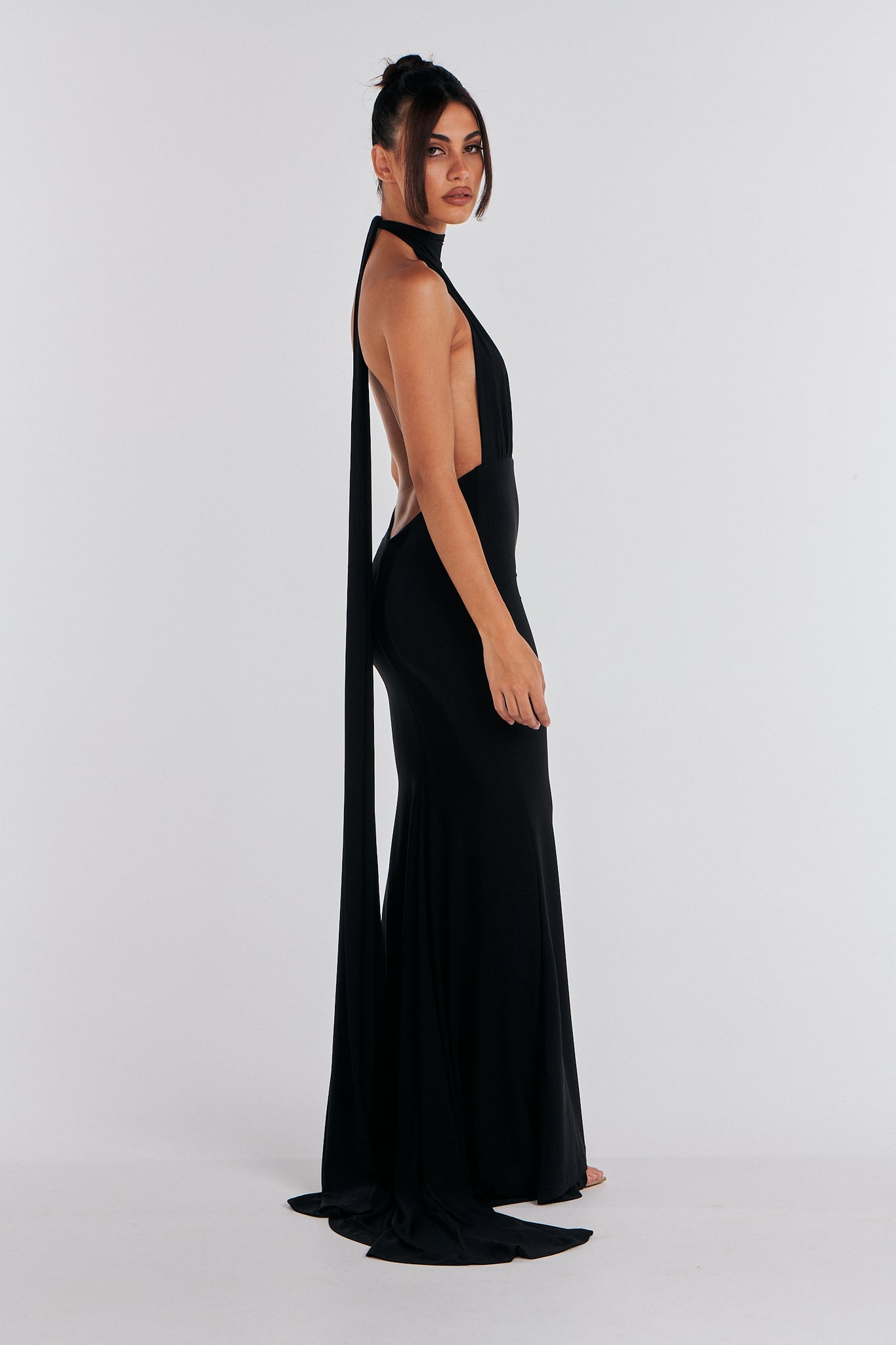 MÉLANI The Label LUCIA Black Keyhole Neckline Backless Bridesmaid Formal Gown