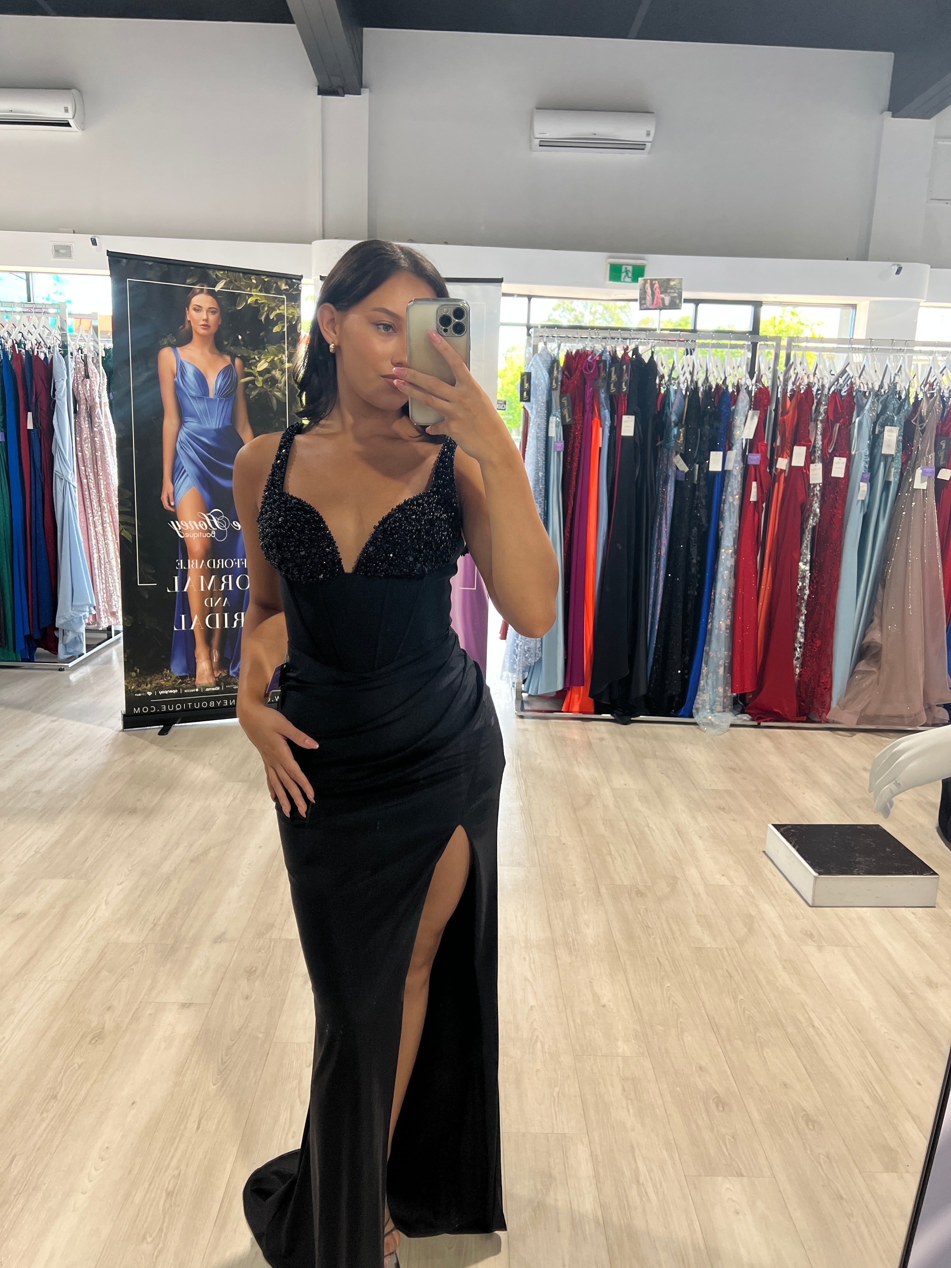 ELVIE Deep V Beaded Bustier, fitted prom dress with boned waist, Brisbane to Gold Coast.