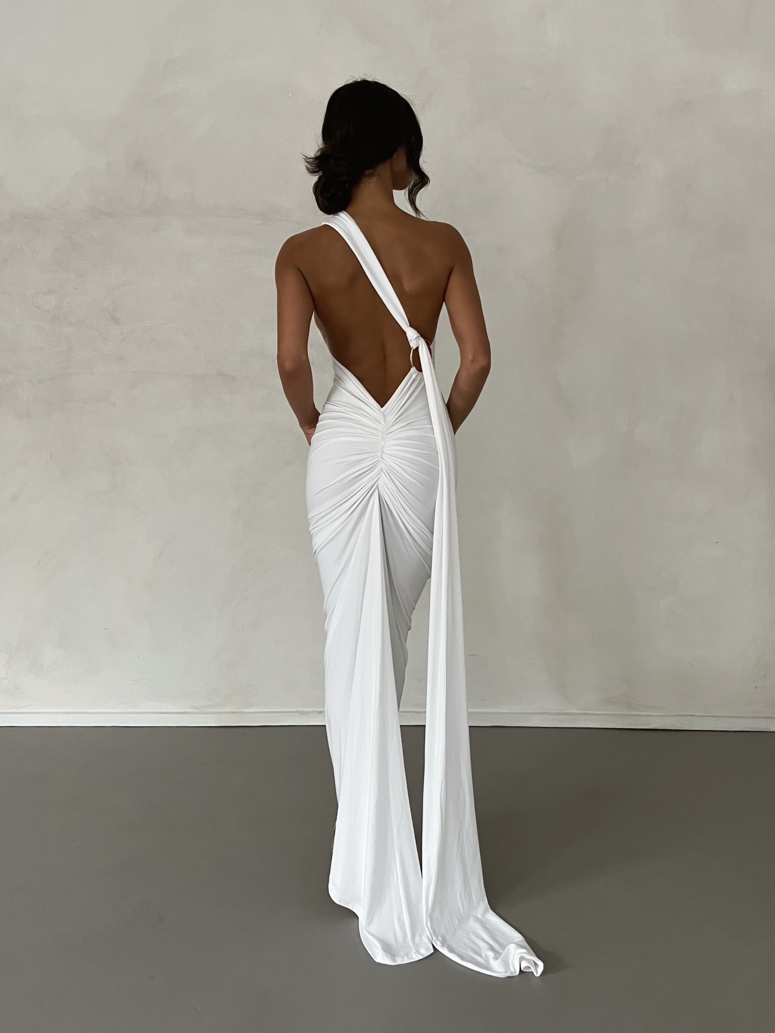 MÉLANI The Label CONSTANTINA White Asymmetric Halterneck Midi Dress