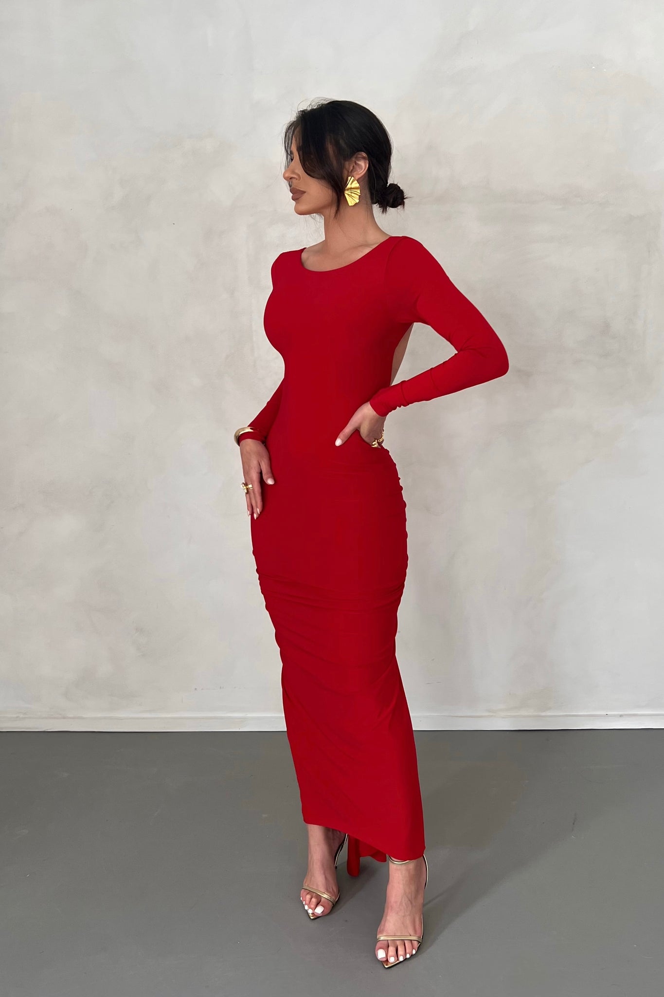 MÉLANI The Label CAMILA Long Sleeve Backless Semi Formal Midi Dress