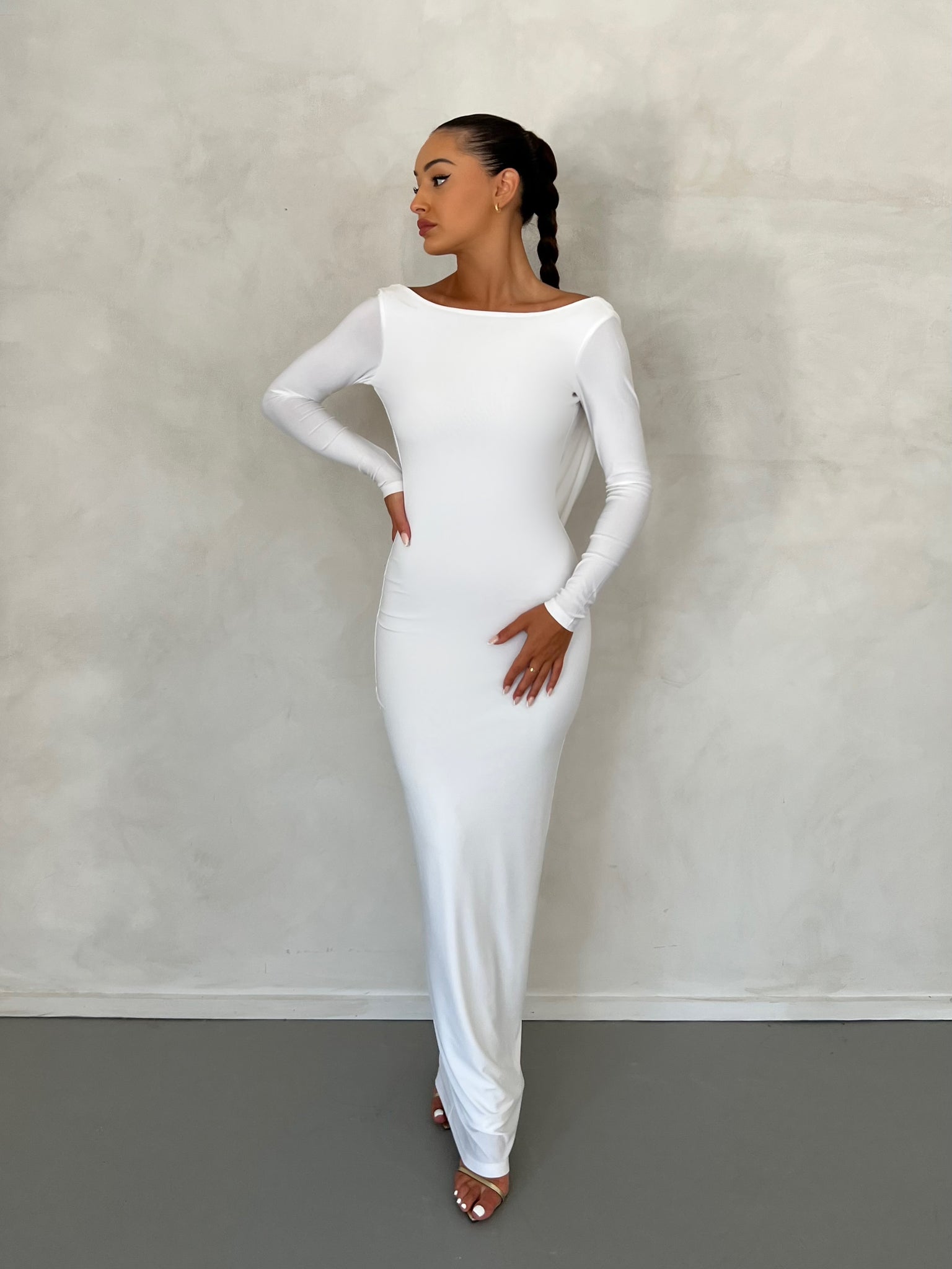 MÉLANI The Label AMARI White Reversible Long Sleeve Dress