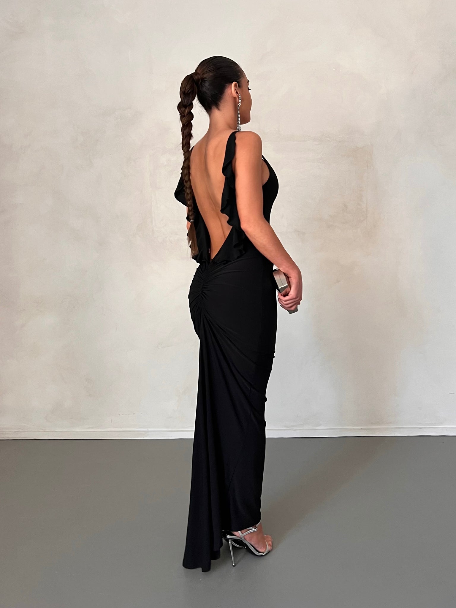 MÉLANI The Label BELLA Low Back Midi Dress
