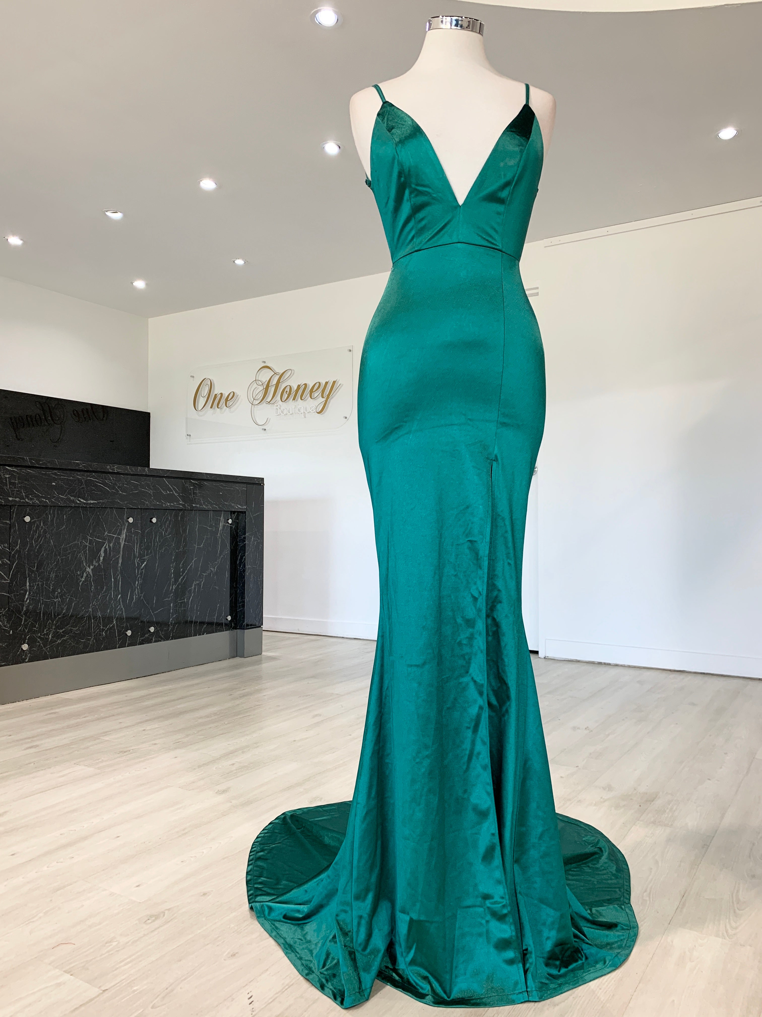 Honey Couture MILEE low back mermaid evening gown with leg split, Australian designer prom dress, in luxurious green, affordable style.