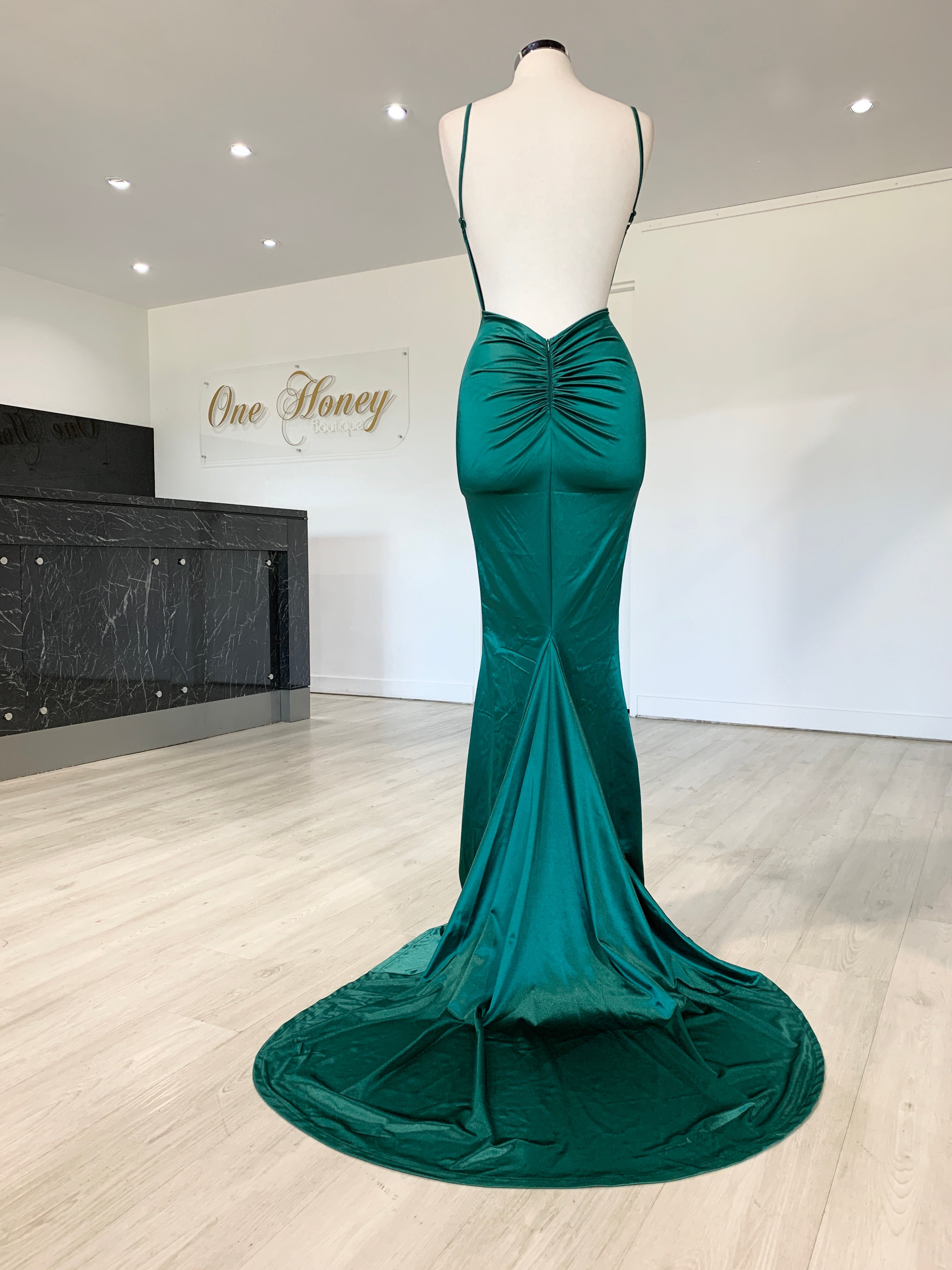 Honey Couture MILEE low back mermaid evening gown with leg split. Australian designer, prom dress, affordable evening gown.