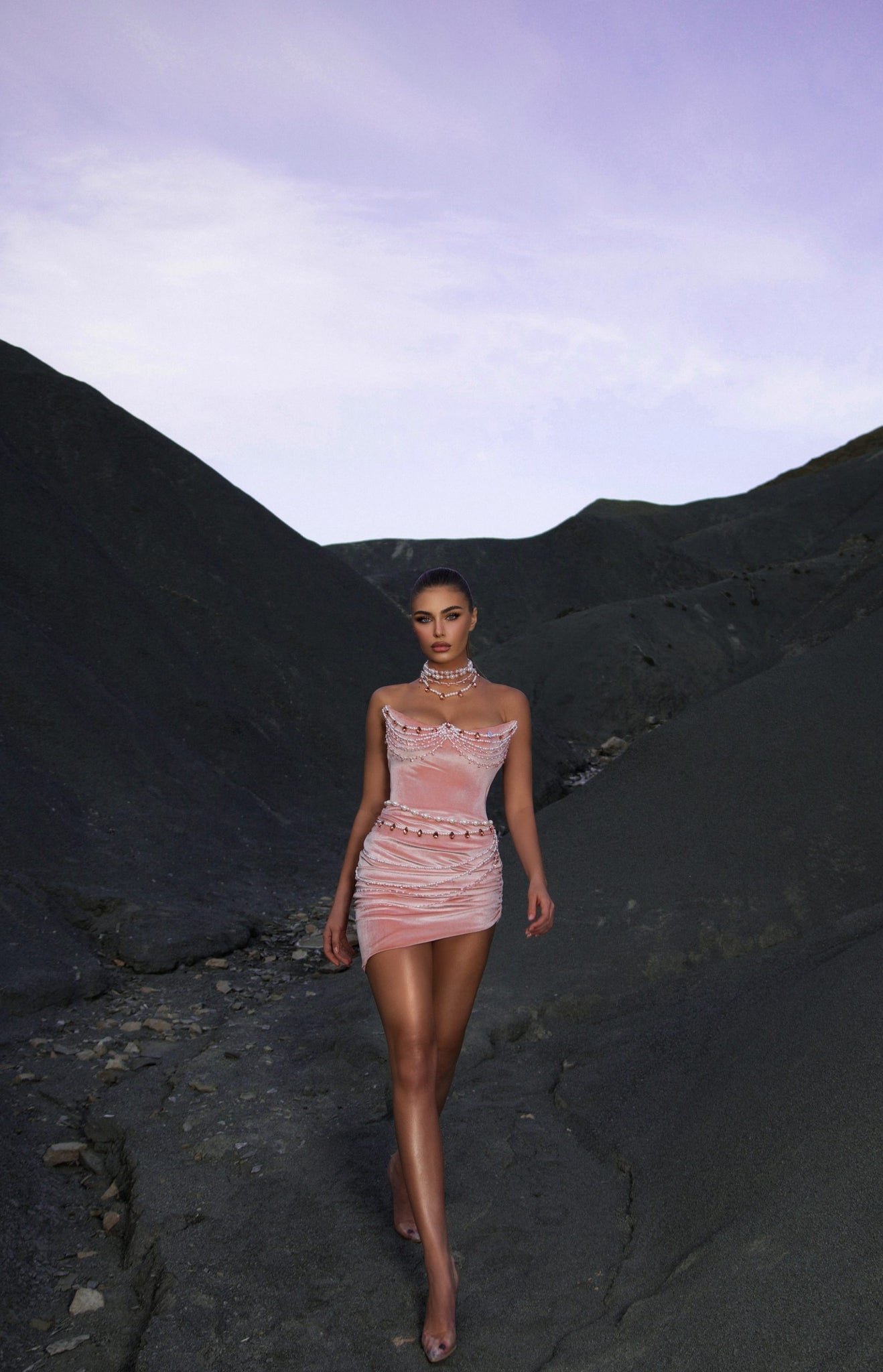 MINNA Fashion V-ROSE strapless pink velvet bodycon dress in a mountain landscape, perfect for parties. Brisbane to Gold Coast, Australia.