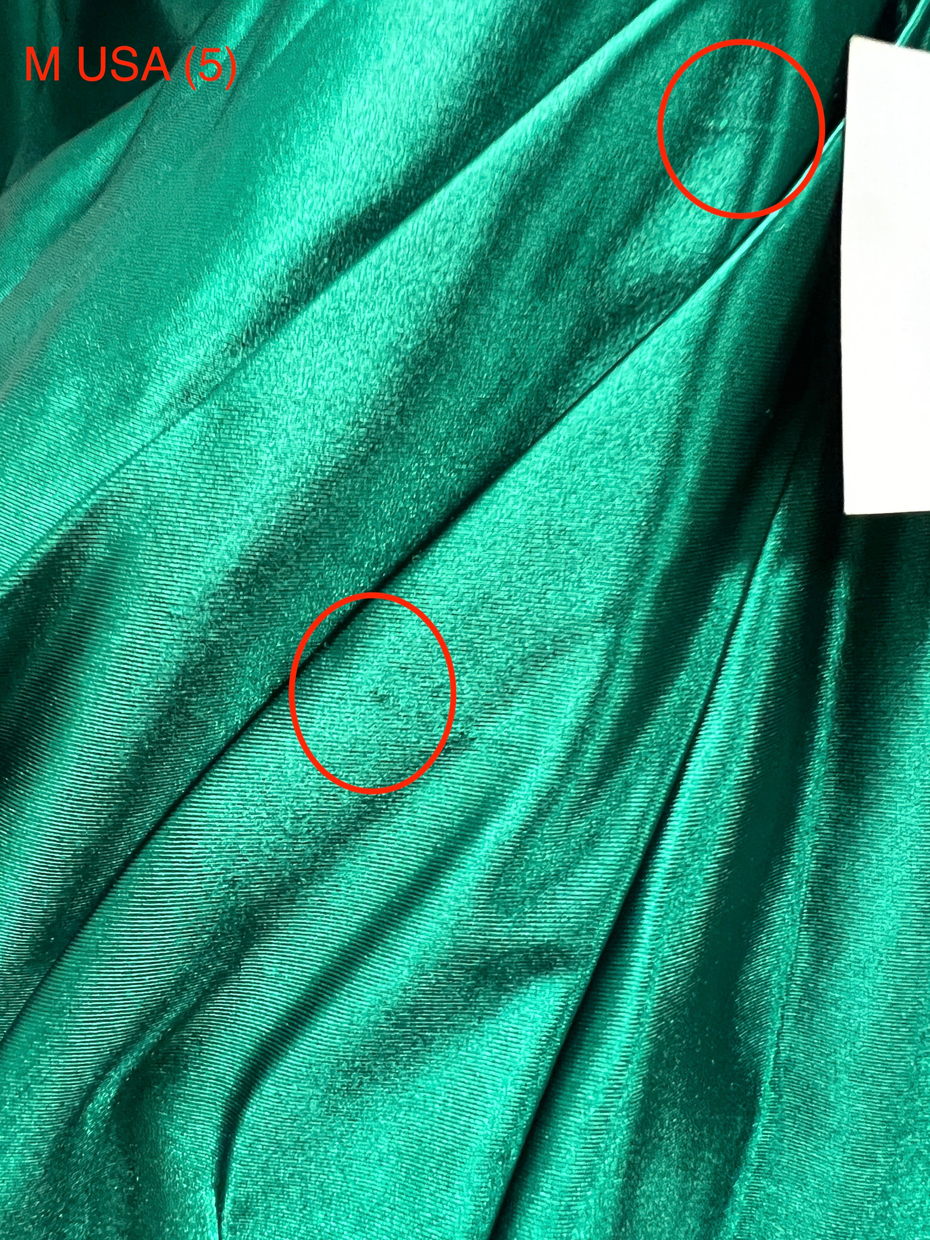 Close-up of flaws on Emerald Green Silky Corset Bustier Strapless Mermaid Dress