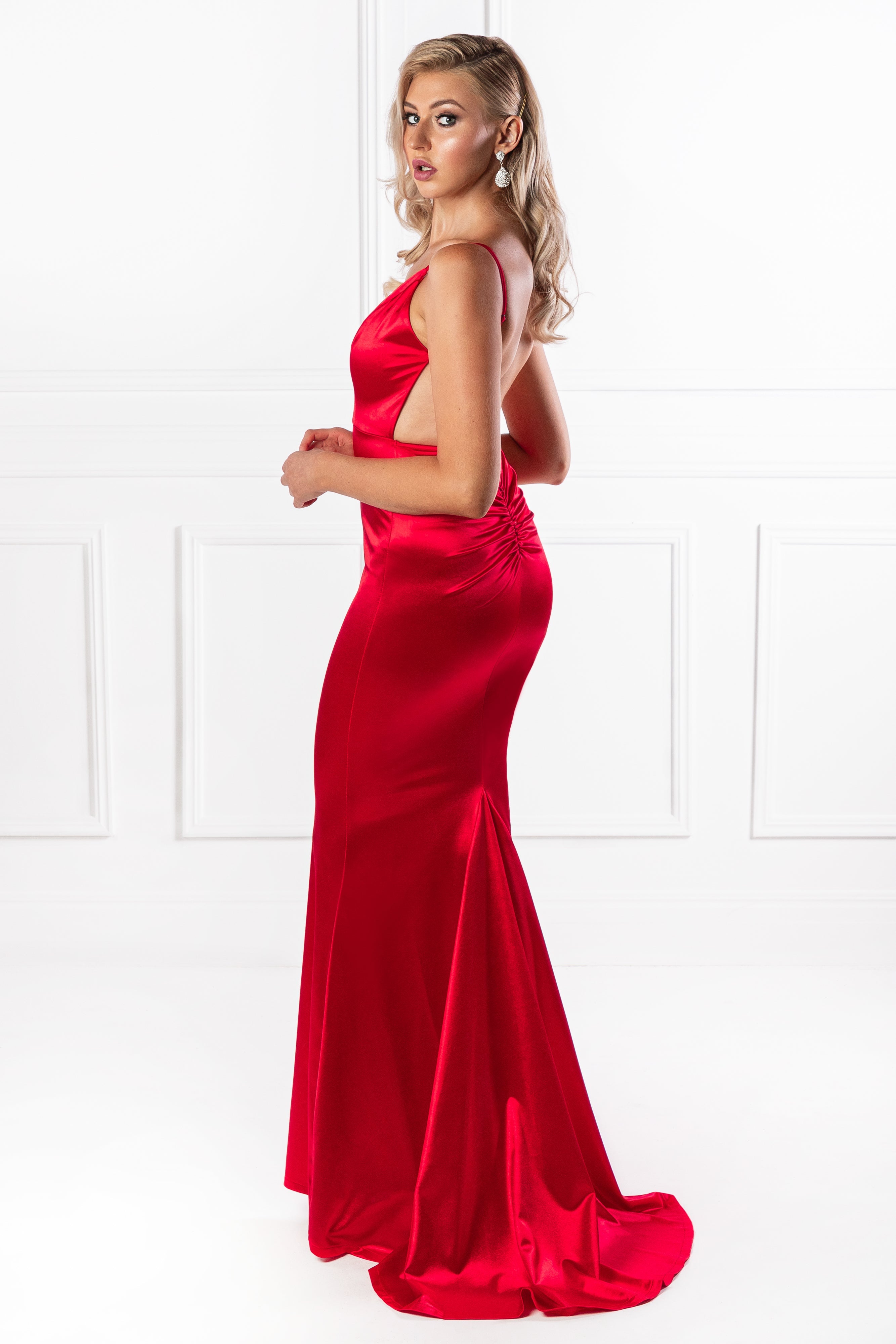 Honey Couture MILEE Low Back Mermaid Evening Gown - Australian Designer Prom Dress in red with bum ruching, side view.