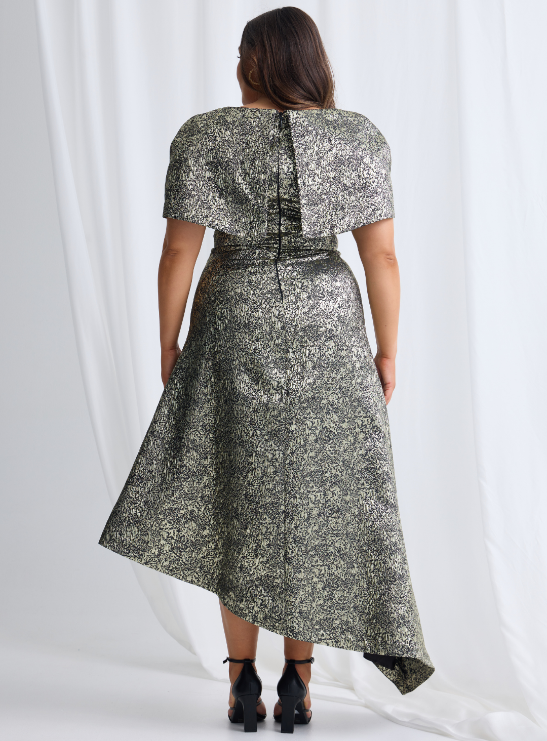 Trellis Lane ARITA Off Shoulder Structured Midi Cocktail Dress