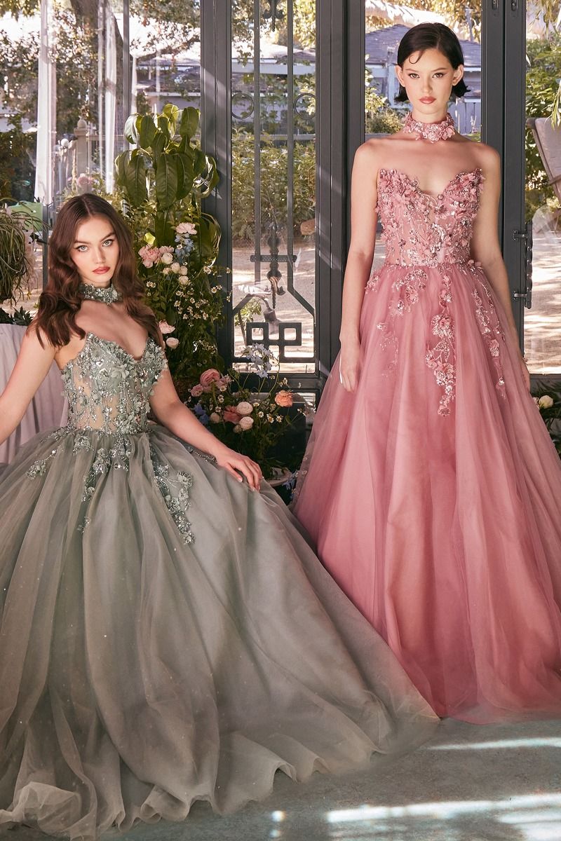 ARUM Strapless Lace Applique Boned Bodice Prom & Formal Dress in Australia | One Honey Boutique