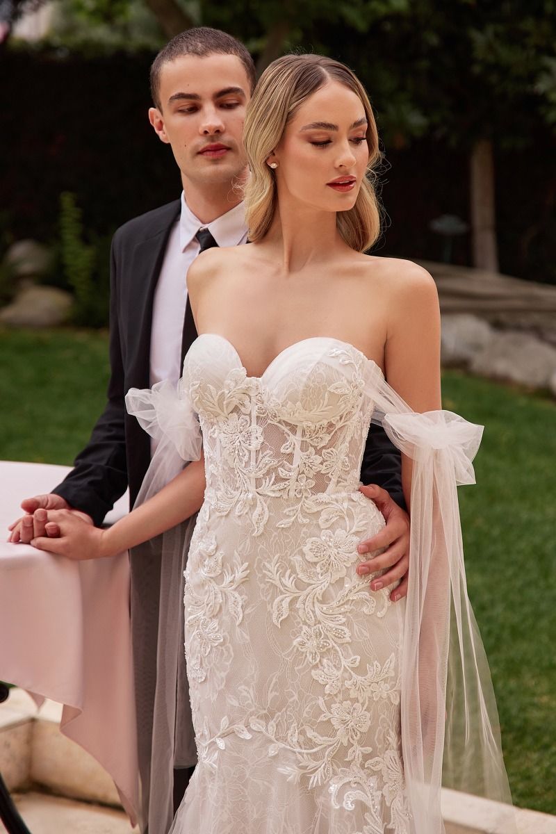 Divinity Bridal HOPE Sweetheart Strapless Bodice Lace Tulle Mermaid Wedding Dress in Australia | One Honey Boutique