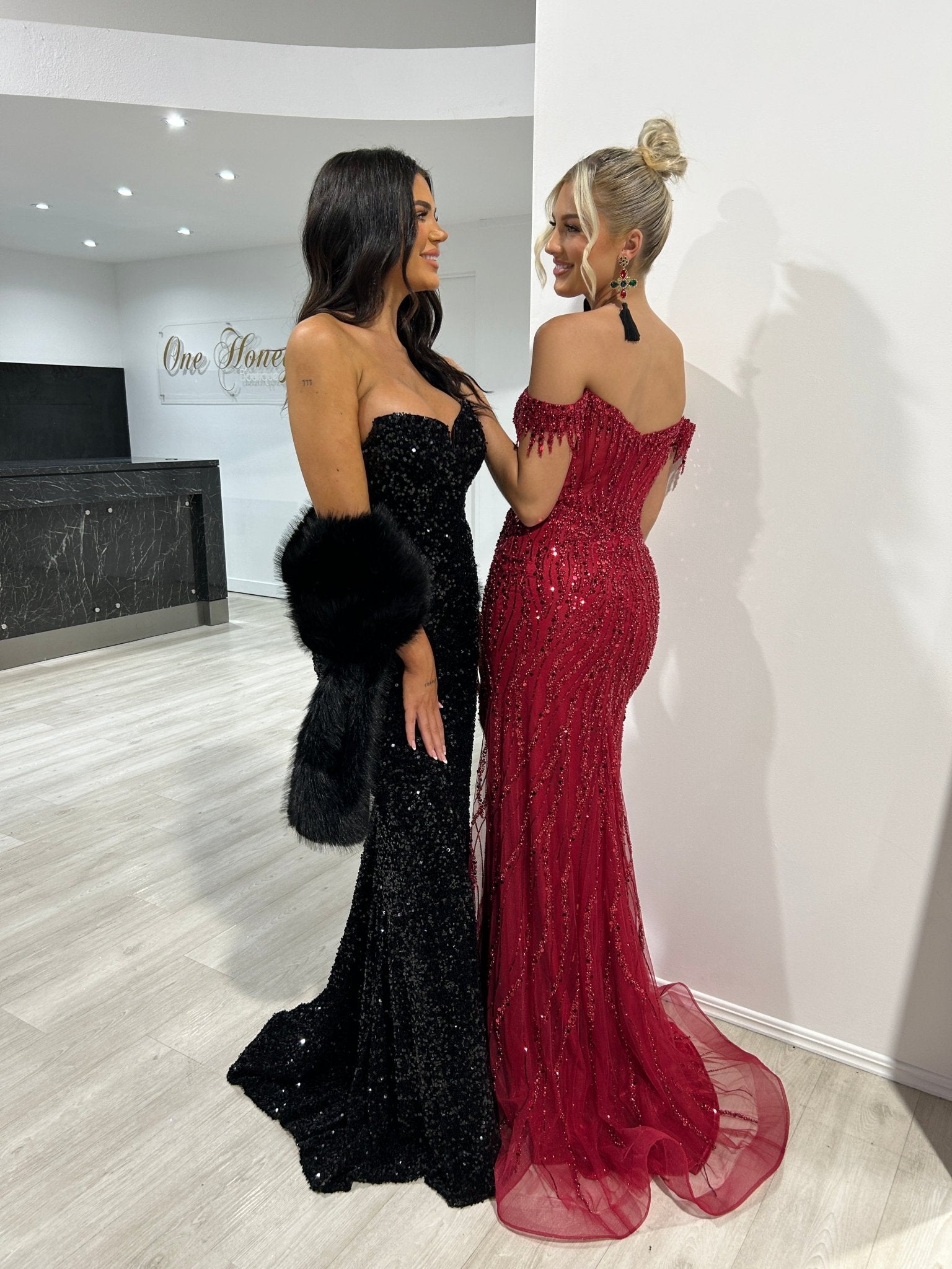 OLD MONEY Faux Fur Wrap Shawl Luxe Vintage-Inspired Evening Wrap in Australia | One Honey Boutique