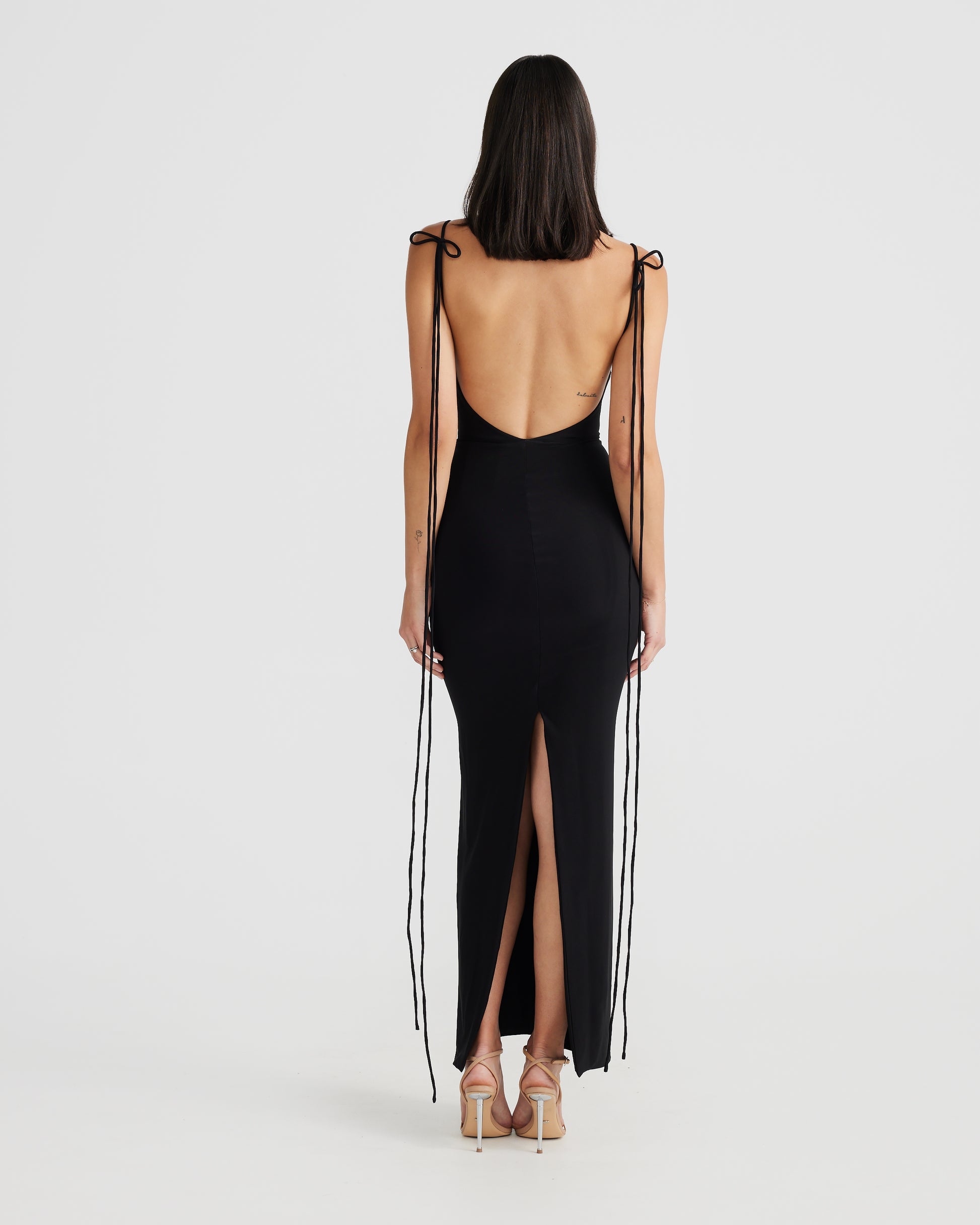 MÉLANI The Label NATALI Backless Dress