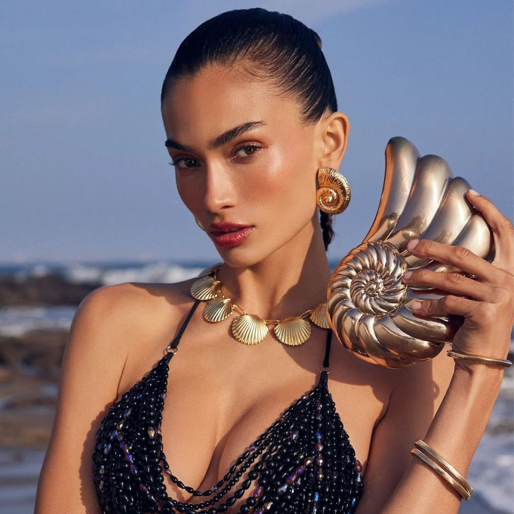 Olga Berg SHELLA Hardcase Clutch