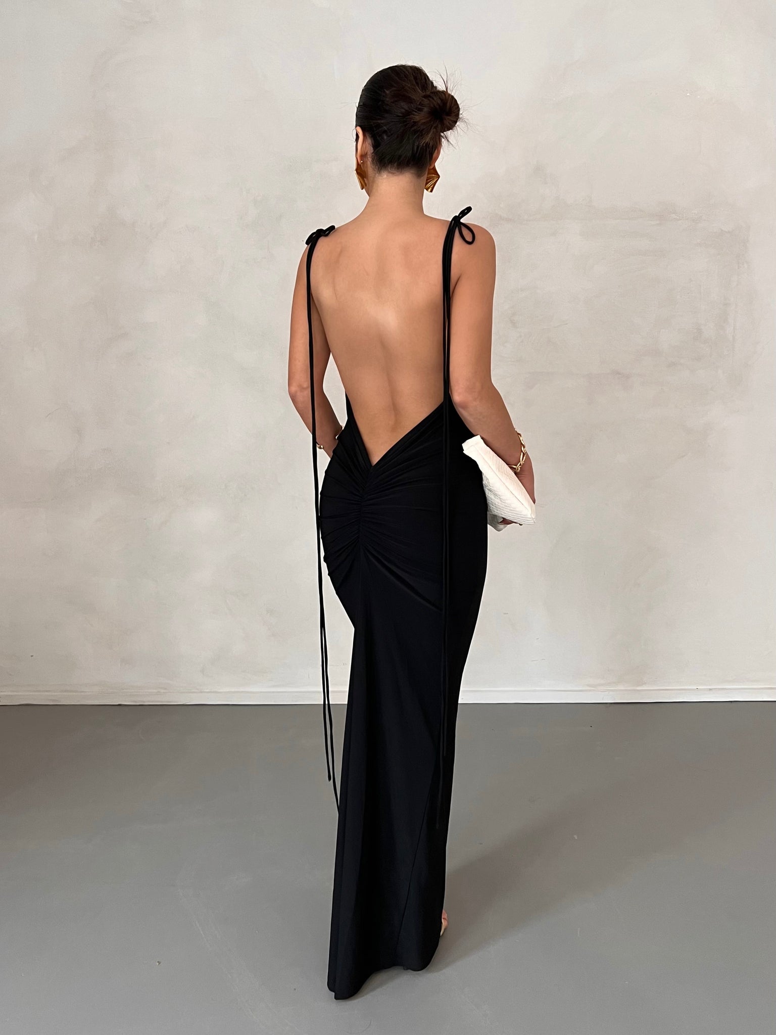 MÉLANI The Label JIANI Low Back Dress