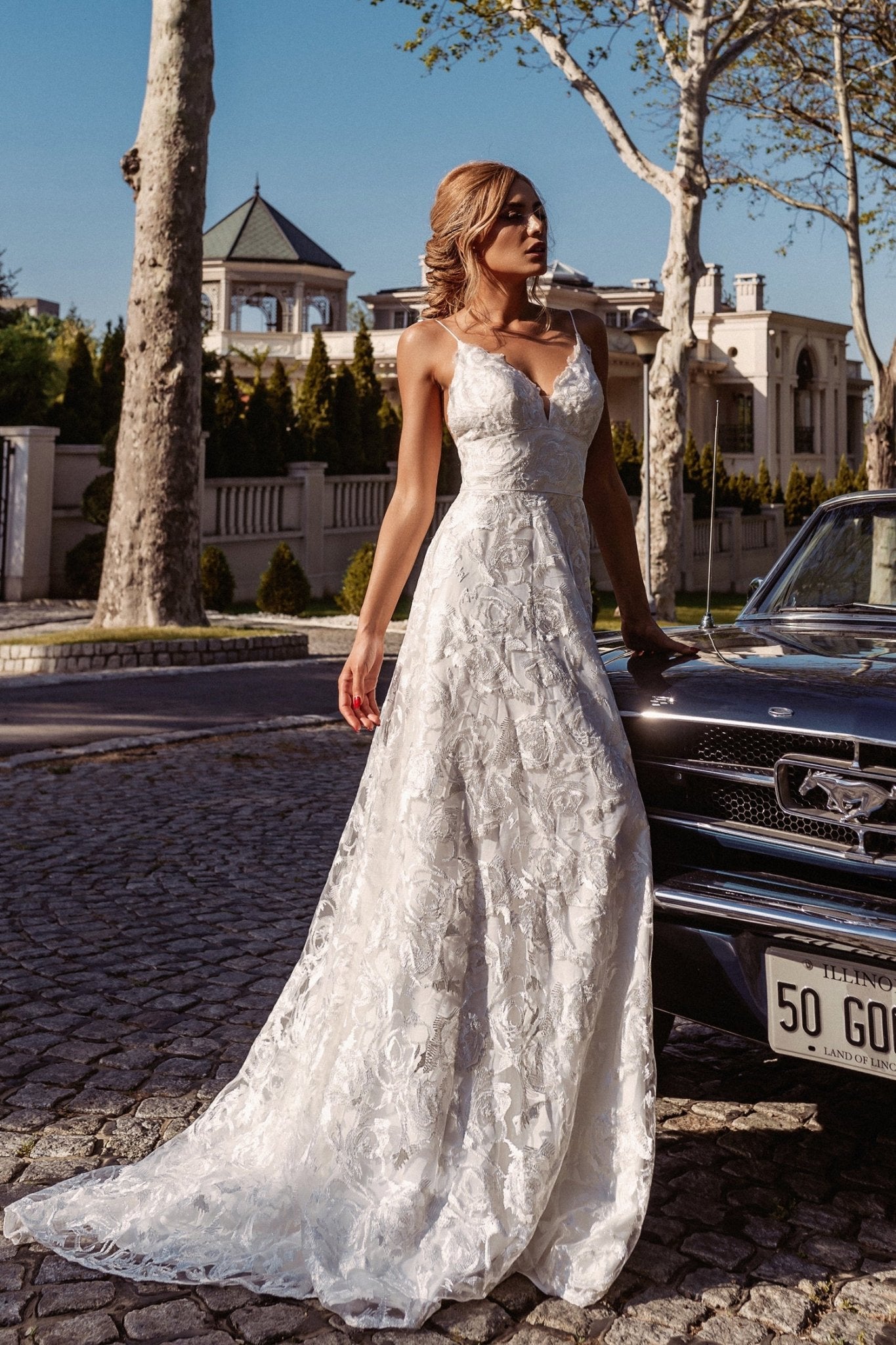 Tina Holly Couture BB014 Ivory Floral Lace Open Back Wedding Dress in Australia | One Honey Boutique