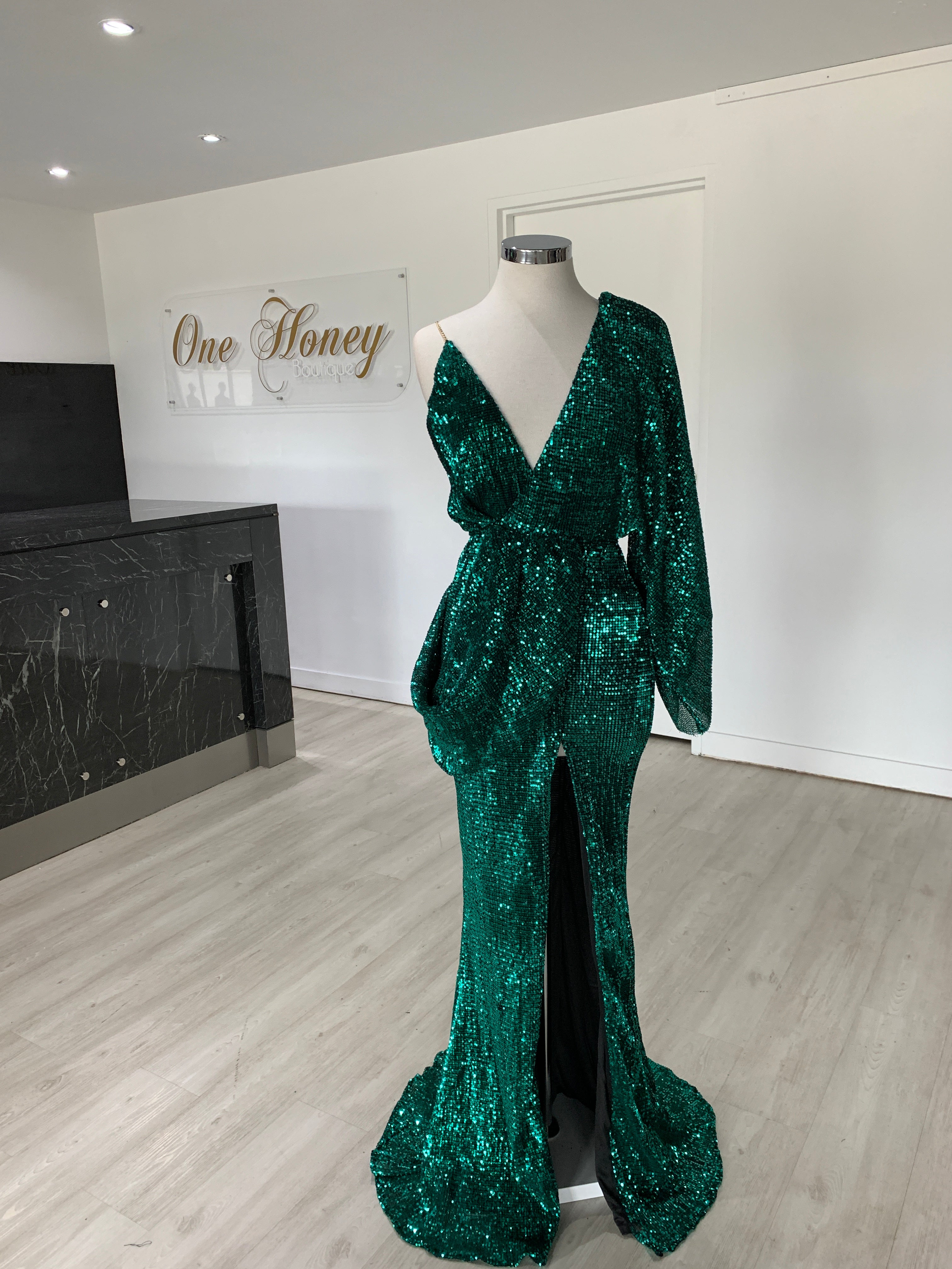 Honey Couture SHAKIRA Emerald Green One Sleeve Sequin Formal Dress {vendor} AfterPay Humm ZipPay LayBuy Sezzle