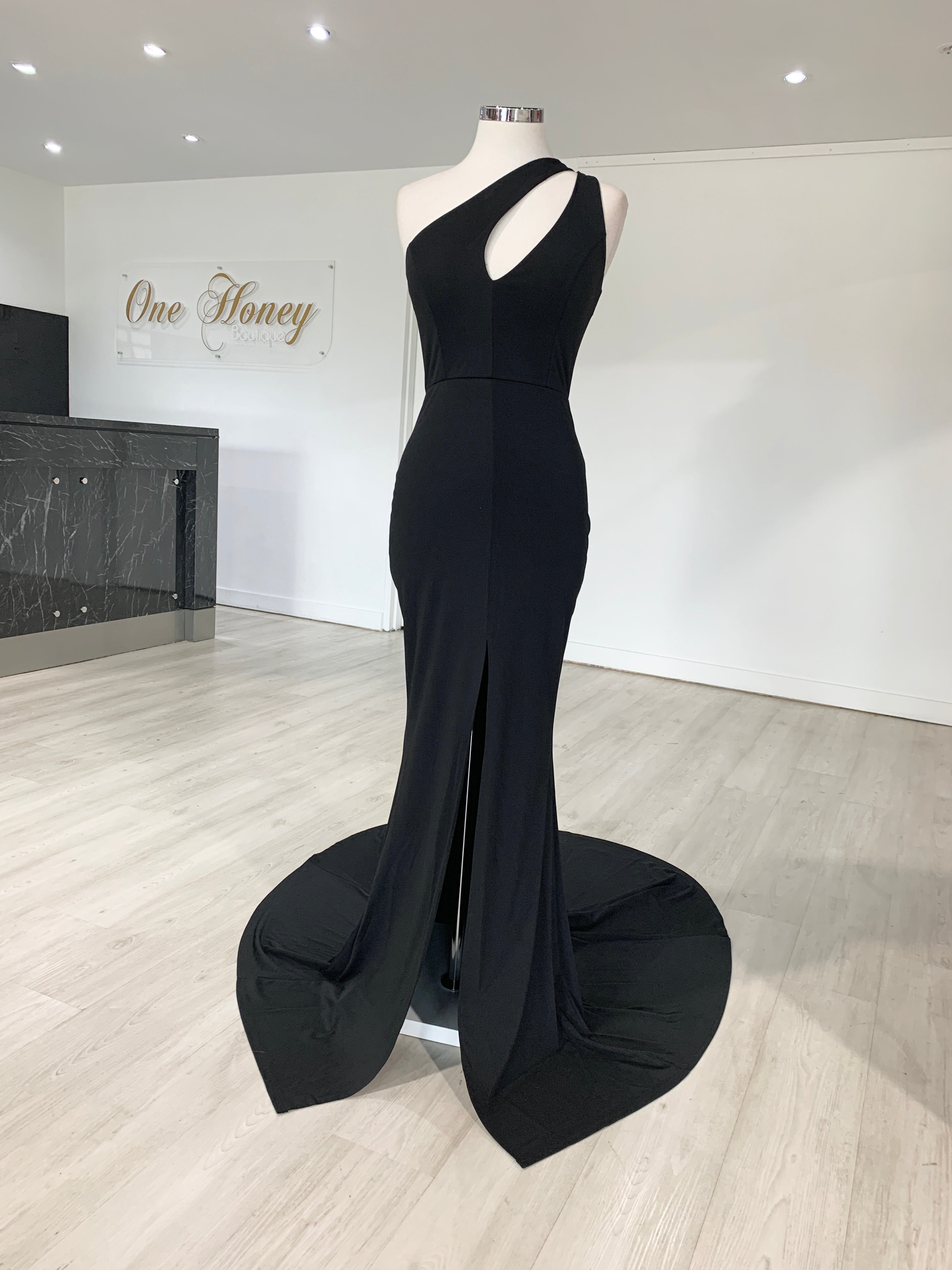 Honey Couture LAYLAH Black One Shoulder Mermaid Formal Dress {vendor} AfterPay Humm ZipPay LayBuy Sezzle
