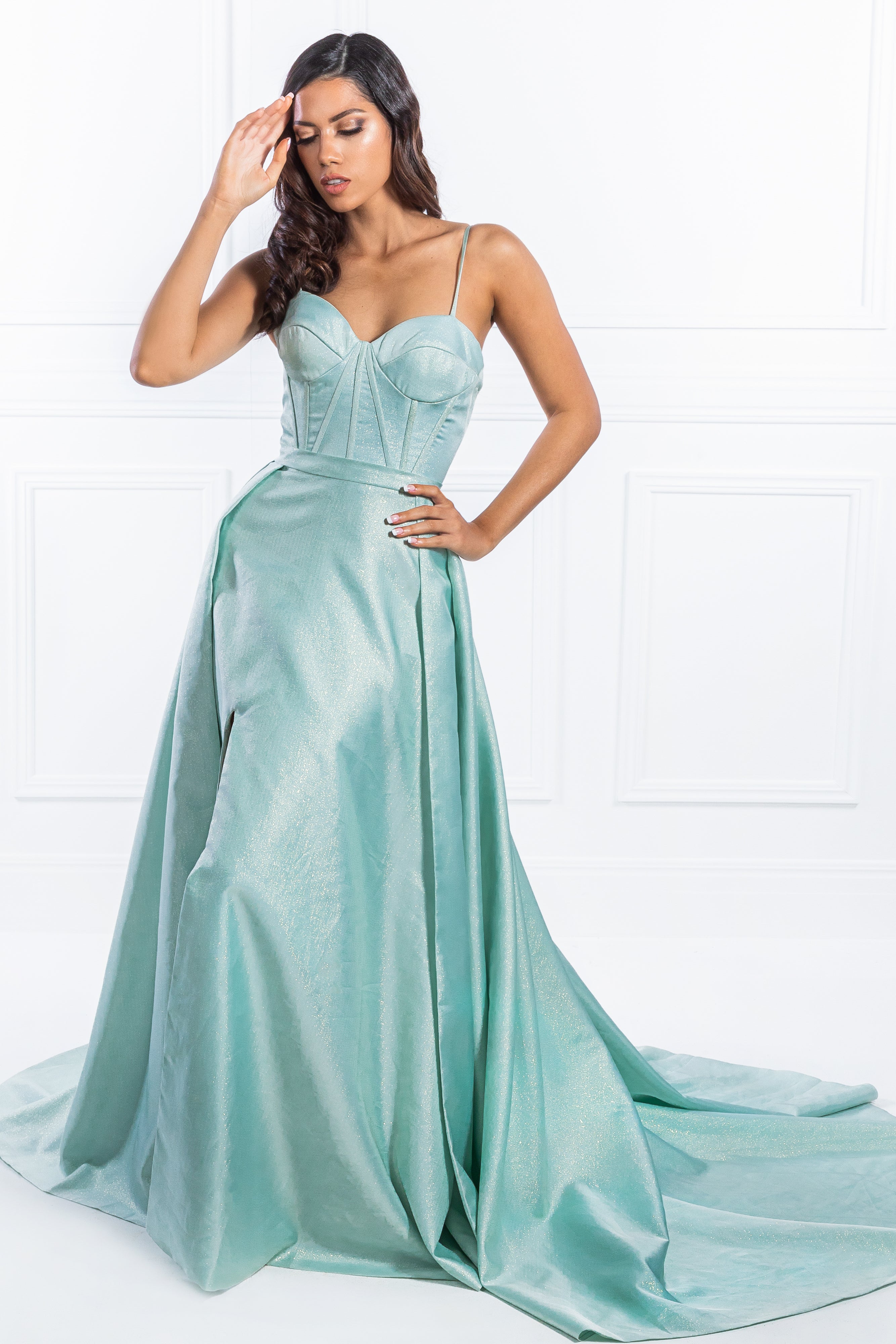 Honey Couture TORI Pastel Green Formal Dress, Australian Designer Prom Dress, Sweetheart Bust Evening Gown, Affordable Fashion