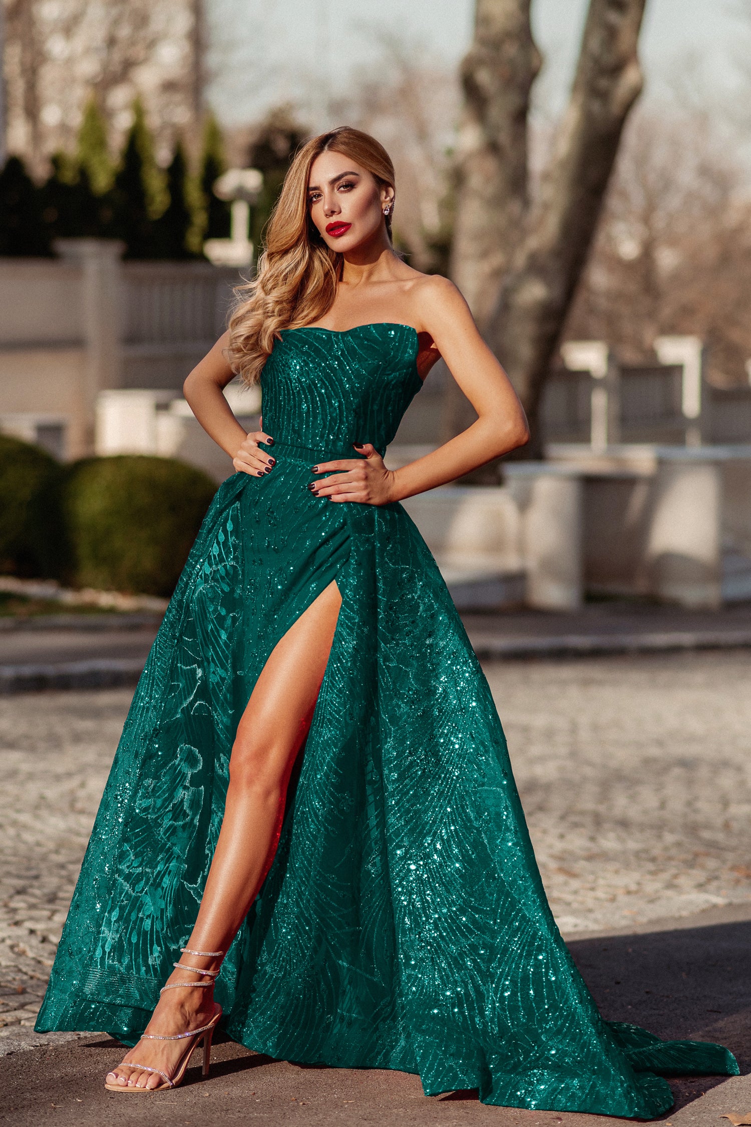 Tina Holly Couture Designer TK310 Emerald Green Glitter Formal Dress w