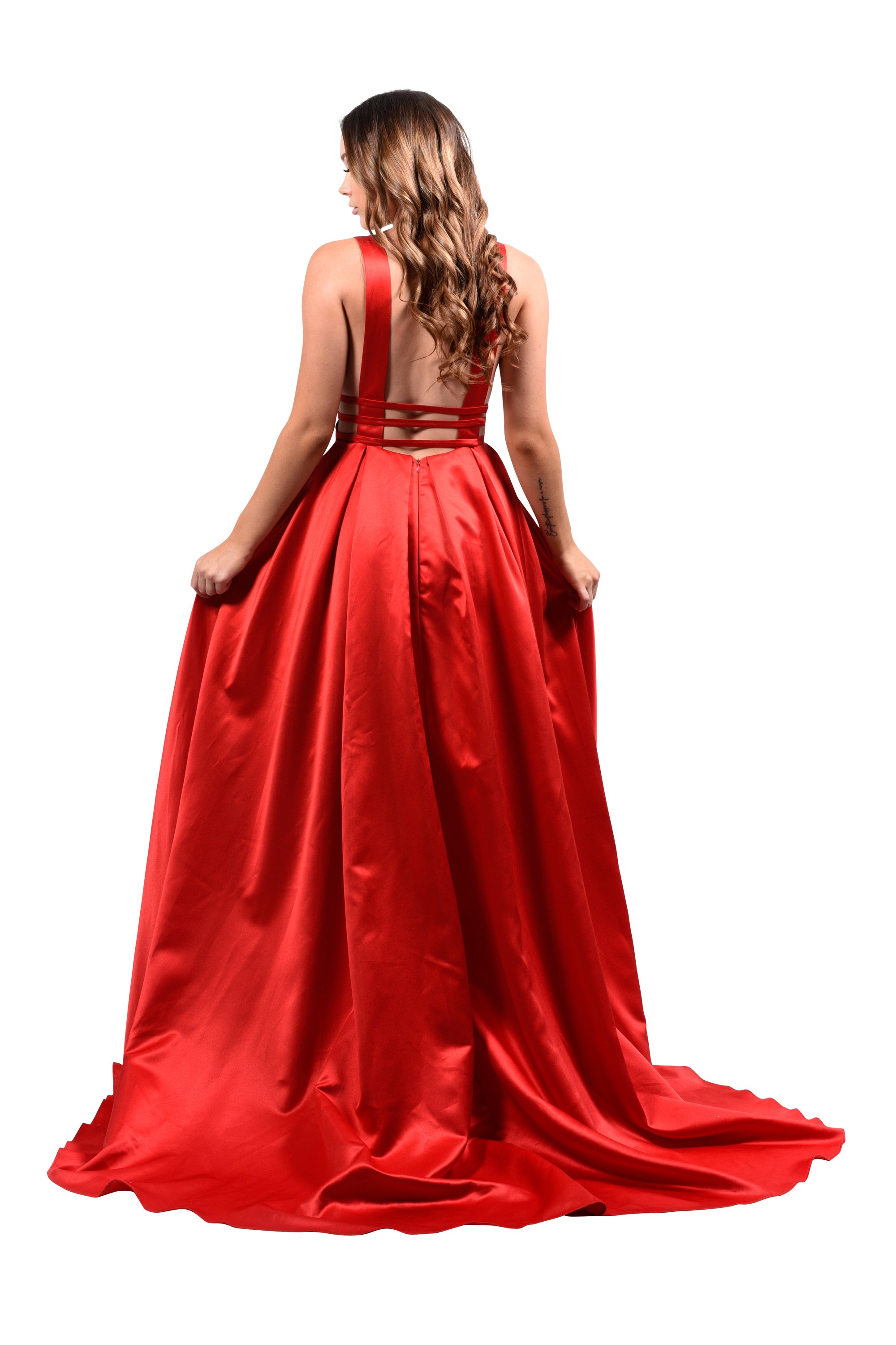 Back view of Honey Couture PIPPA Red V Front Formal Ball Gown by Australian Designer, ideal for prom and evening wear. Affordable elegance.