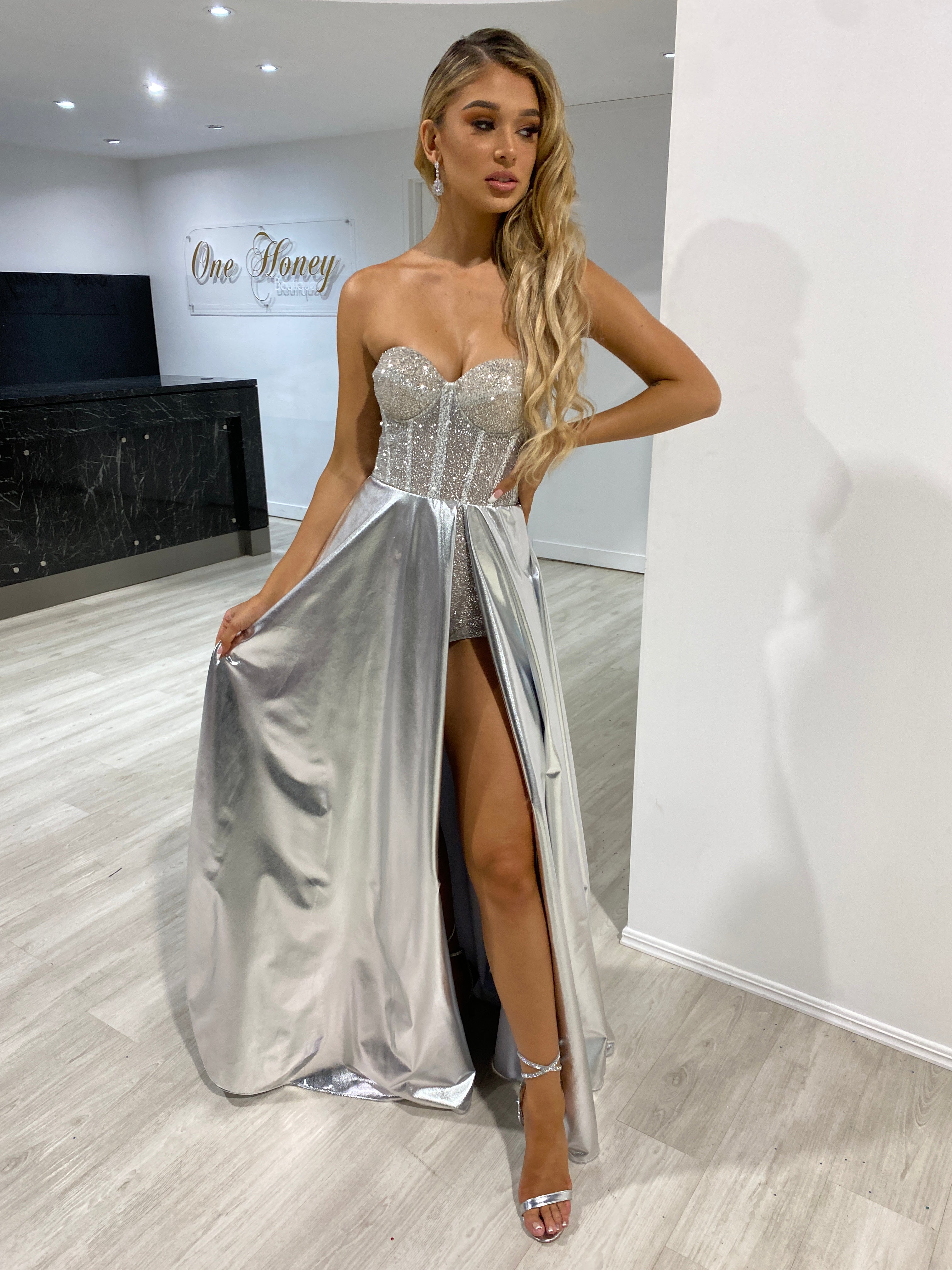 Honey Couture ORBIT Metallic Silver Glitter Beaded Bustier Formal Dress