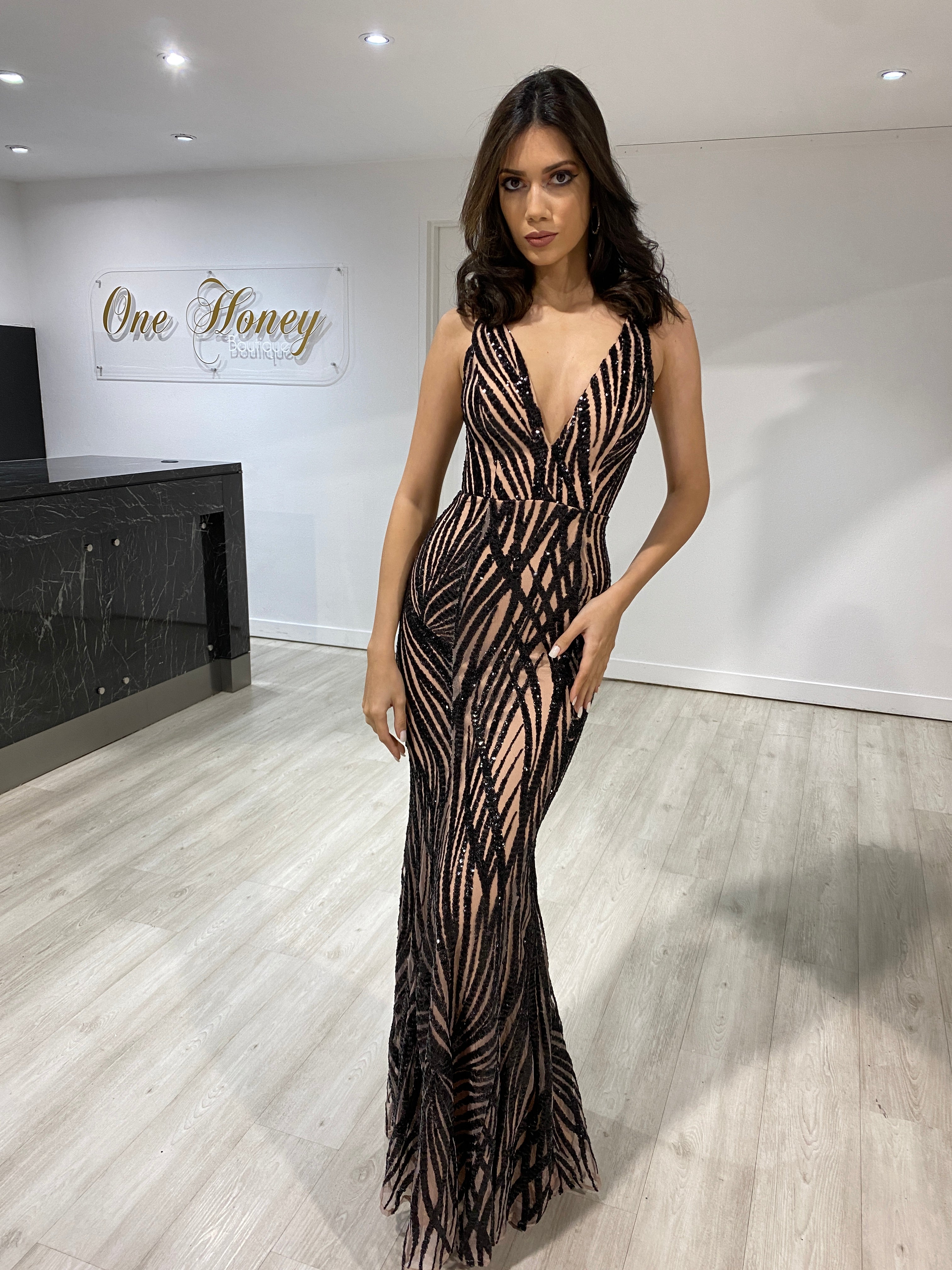 Honey Couture YASMIN Black & Beige Sequin Formal Gown