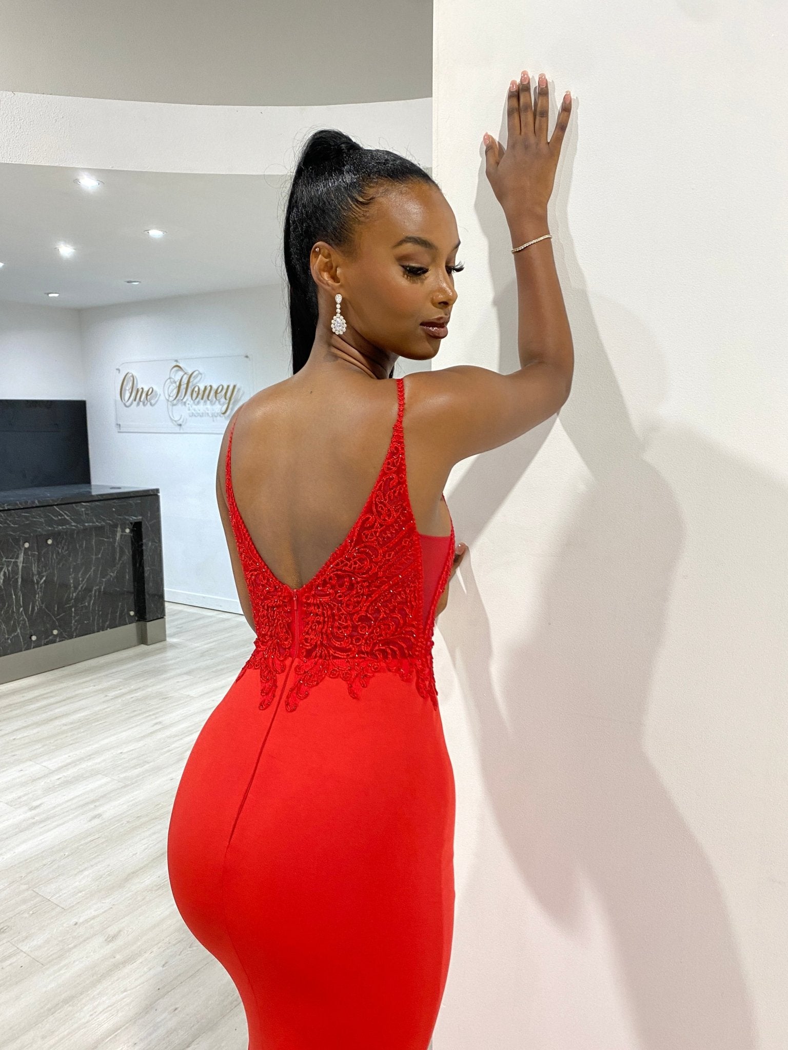 Back view of Honey Couture MIREN Red Lace Applique Mermaid Formal Dress, Australian Designer, affordable evening gown, prom dress elegance.