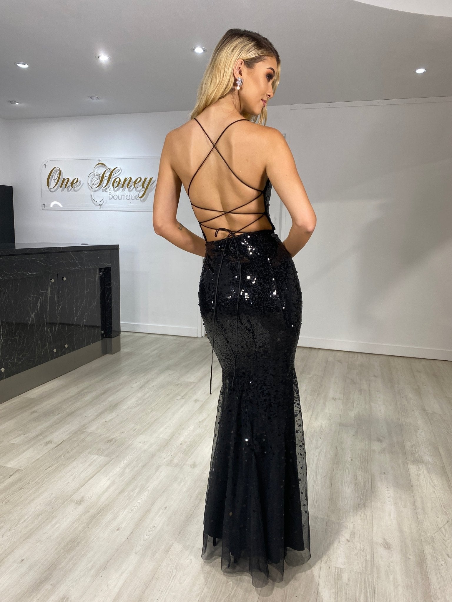 Honey Couture KALLIE Black Sequin Ombre Corset Formal Dress Honey Couture KALLIE Black Sequin Ombre Corset Formal Dress