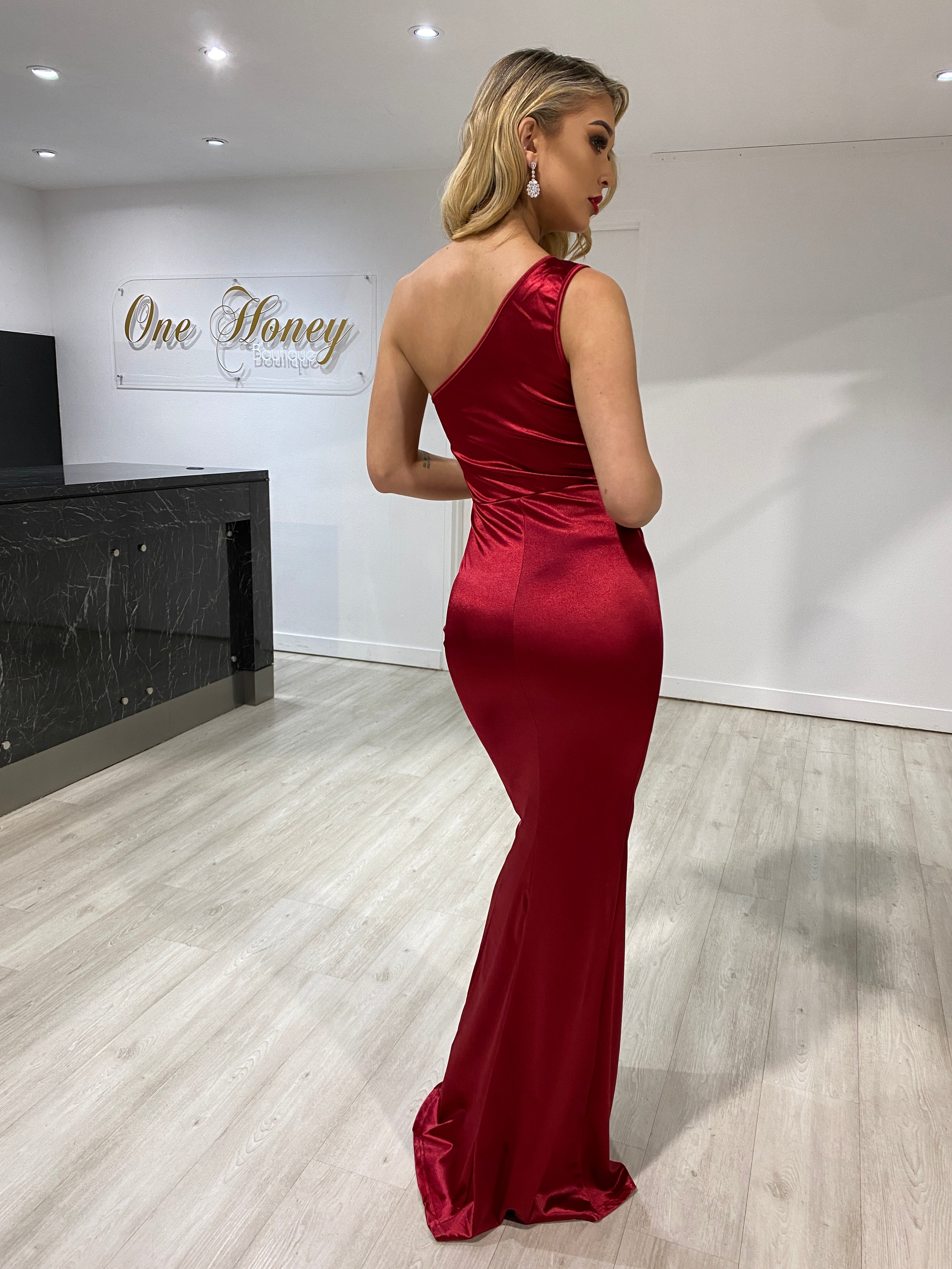 Honey Couture NEVIAH Burgundy Silk One Shoulder Leg Split Evening Gown by Australian Designer, perfect prom and formal dress.
