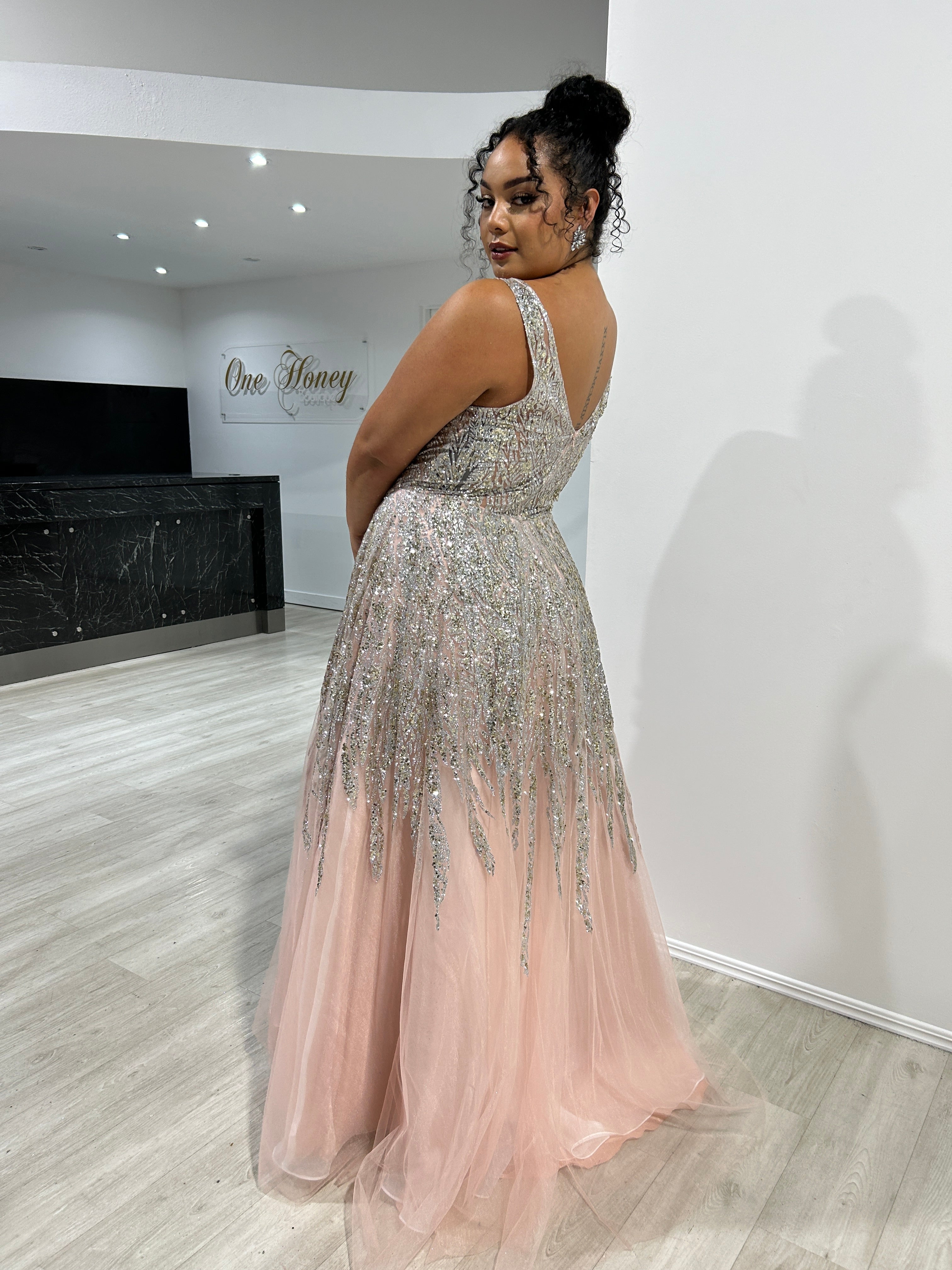 VIANNE Glitter Tulle A-Line Prom Dress with shimmering bead embellishments and peach layered skirt, Brisbane to Gold Coast.