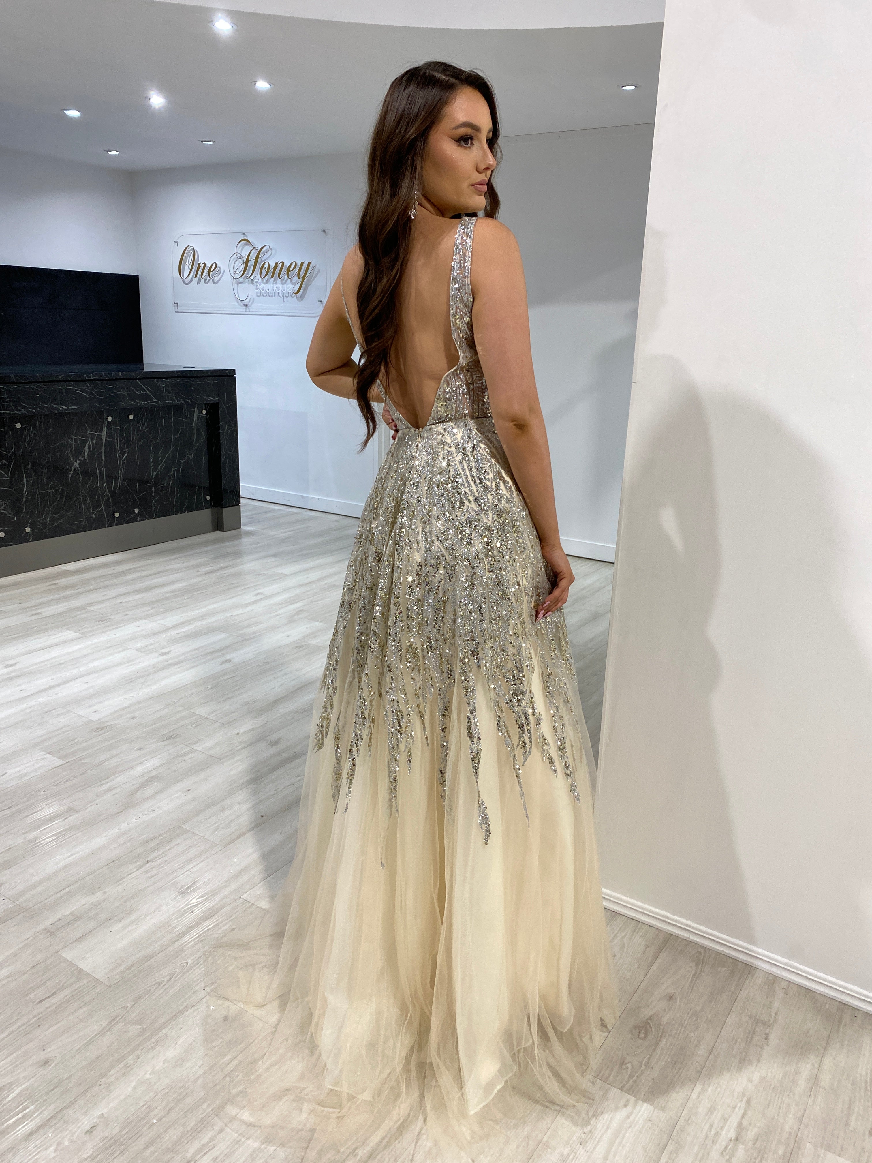 VIANNE Glitter Tulle A-Line prom dress with shimmering beads and V-back, elegant formal wear. Brisbane to Gold Coast, Australia.
