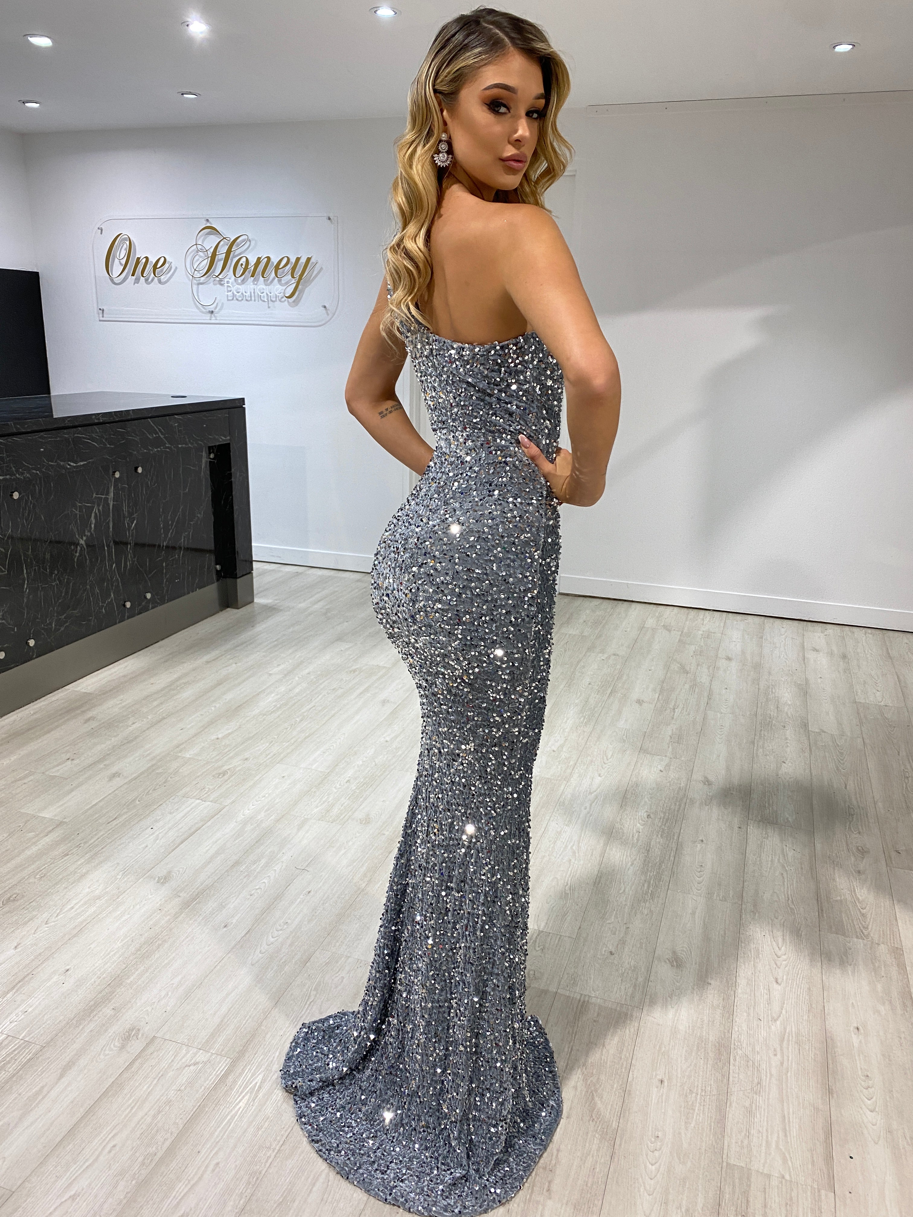 Honey Couture ADRIANNA Silver Sequin One Shoulder Mermaid Formal Dress