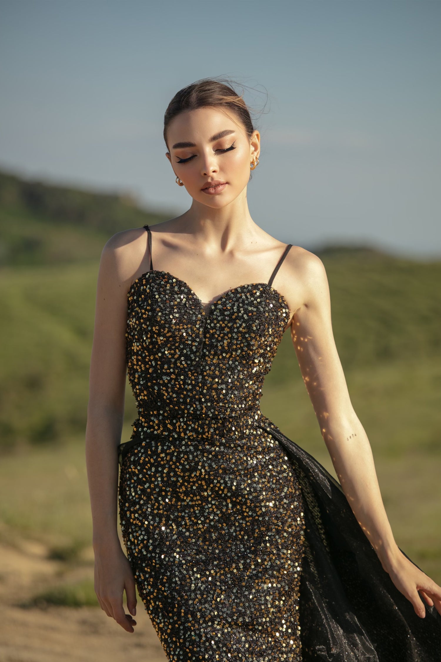 TINA HOLLY COUTURE TK046 sequin prom gown with over skirt and sweetheart neckline, stunning outdoor setting, Brisbane to Gold Coast.