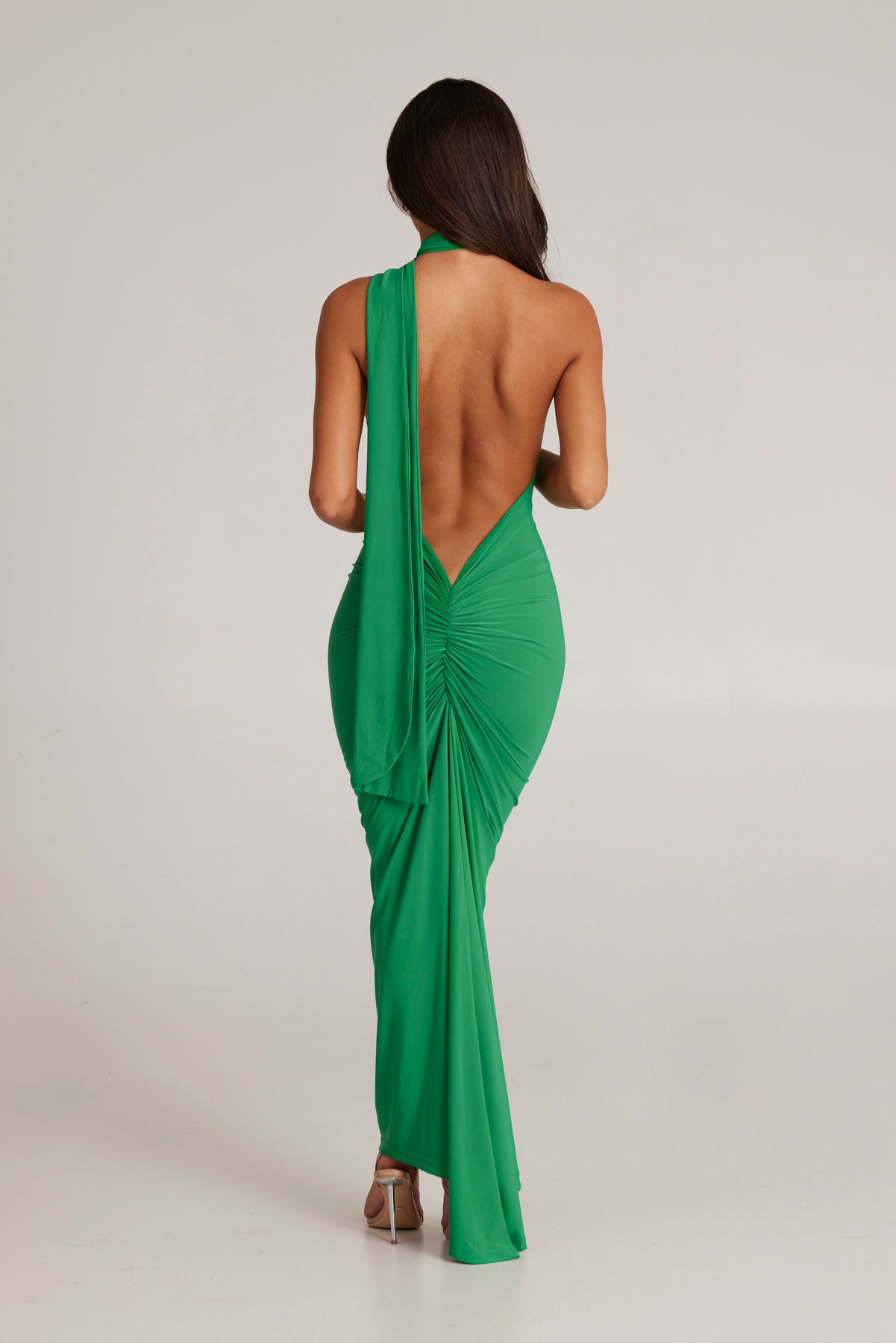 MÉLANI The Label LEONI Green Asymmetric Halter Neck Form Fitted Midi Dress