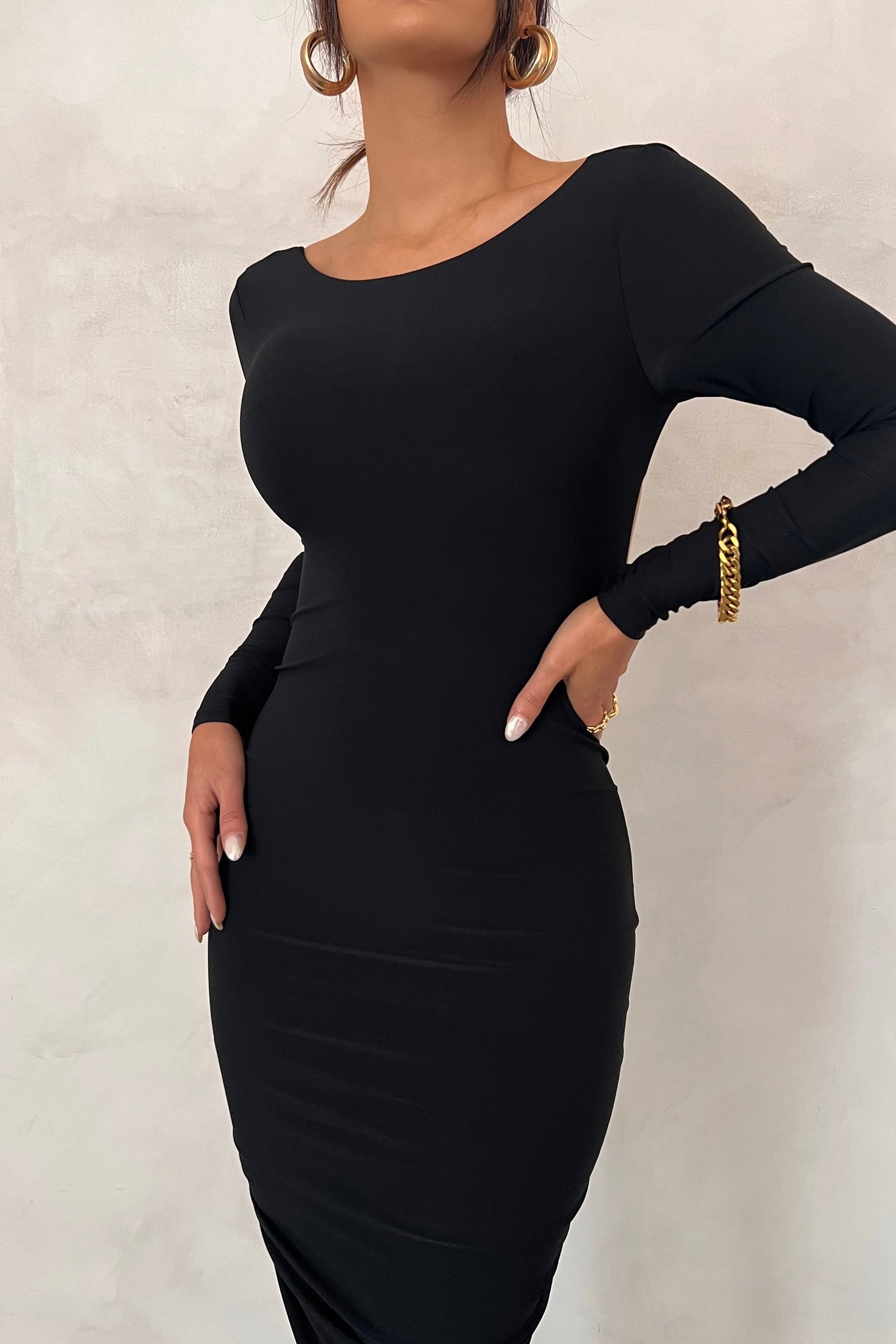 MÉLANI The Label CAMILA Black Long Sleeve Backless Semi Formal Midi Dress