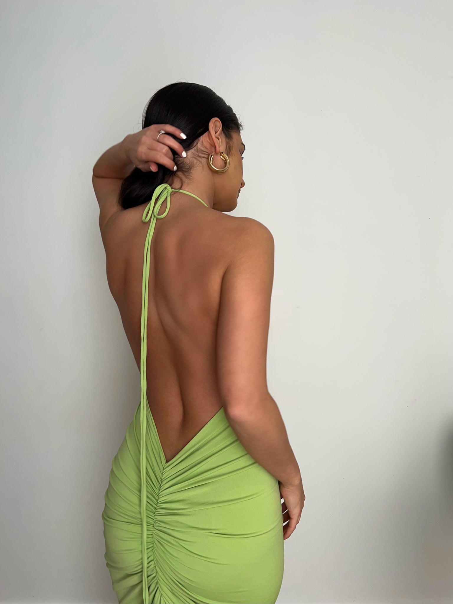 MÉLANI The Label LARA Lime Green  Open Back Midi Dress
