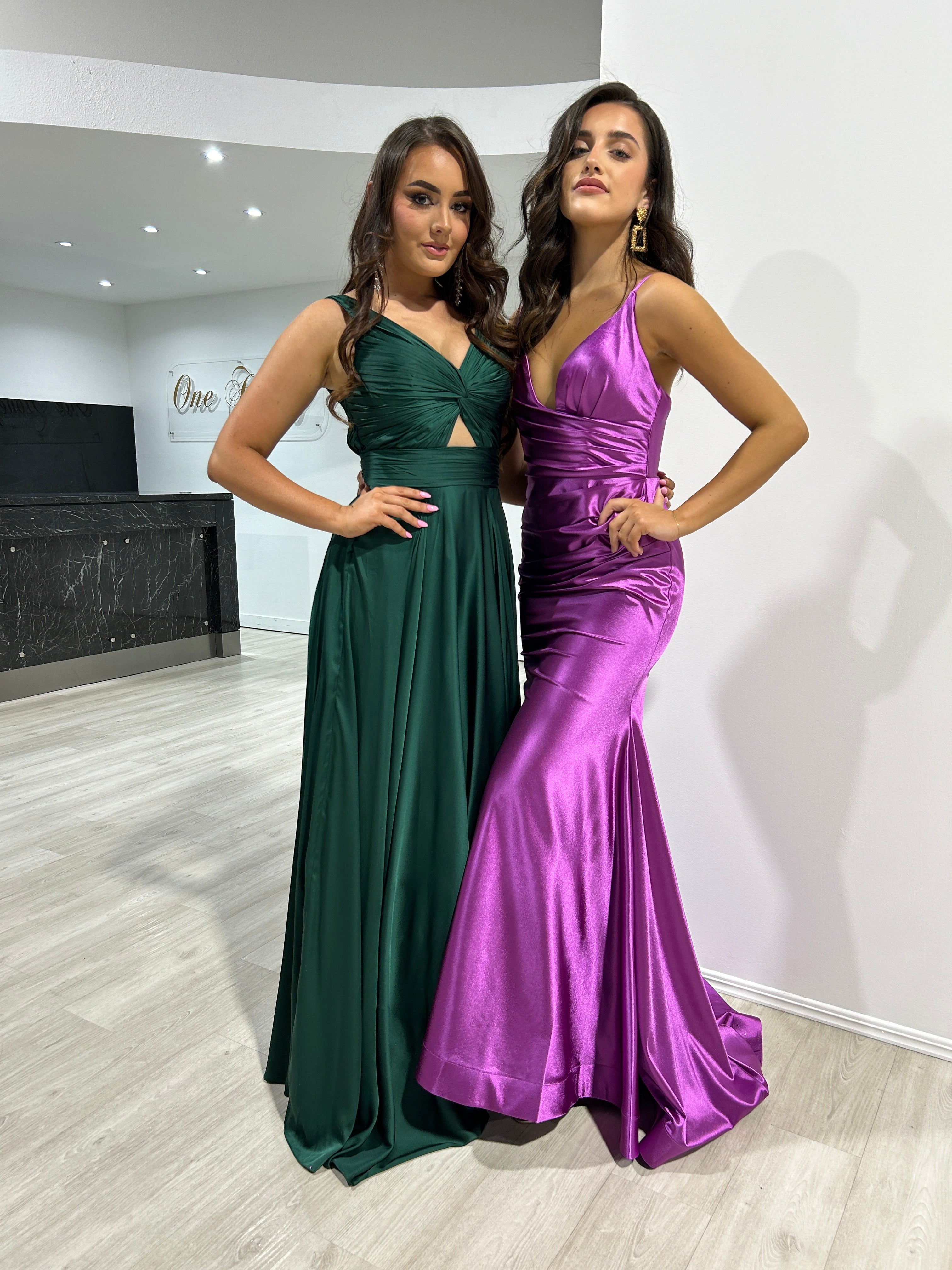 Honey Couture WILLOWMENA Emerald Green Keyhole Silky A Line Bridesmaid Formal Dress